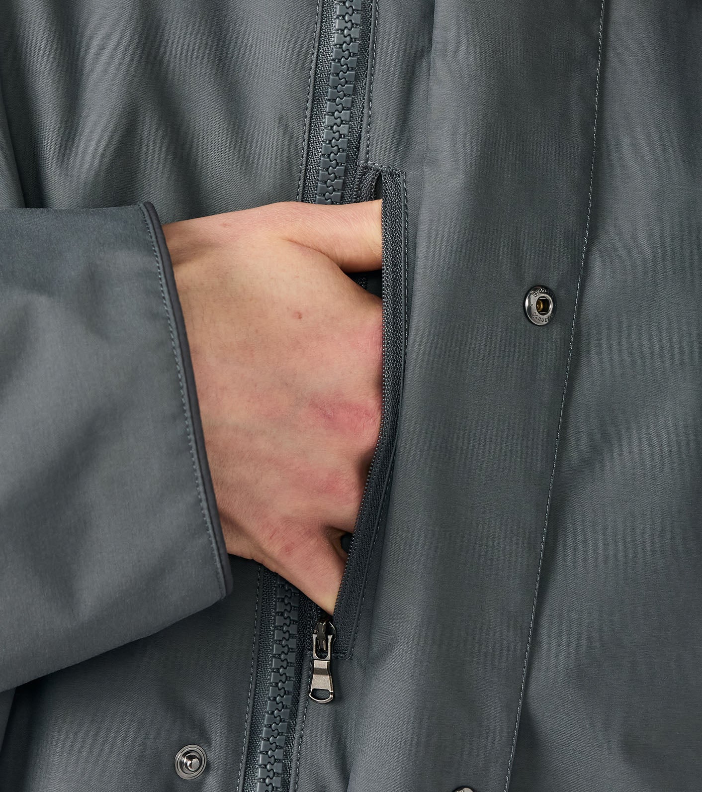 nanamica 2L PERTEX UNLIMITED Field Short Jacket