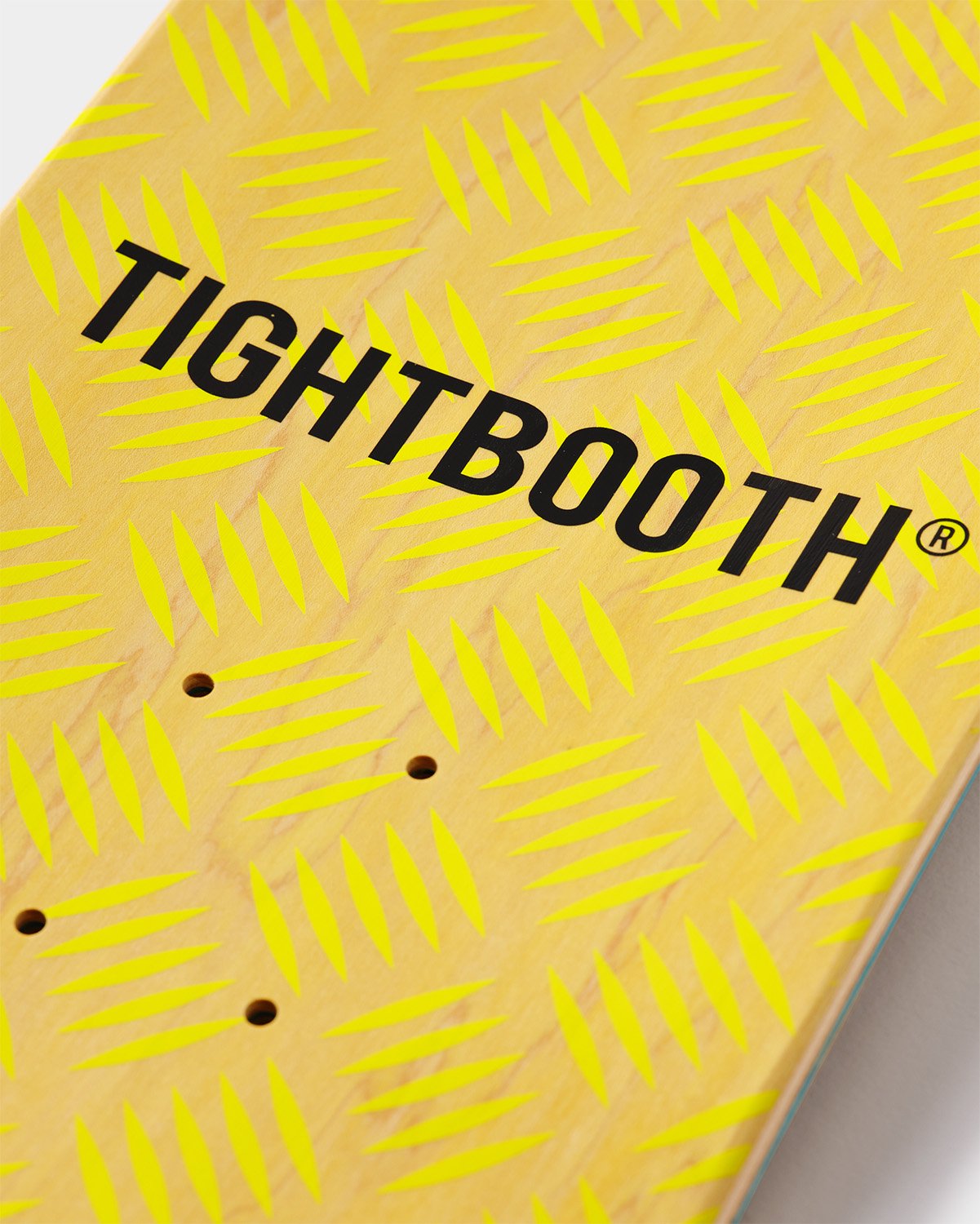 TIGHTBOOTH LOGO SKATEBOARD BLACK / SAFETY YELLOW