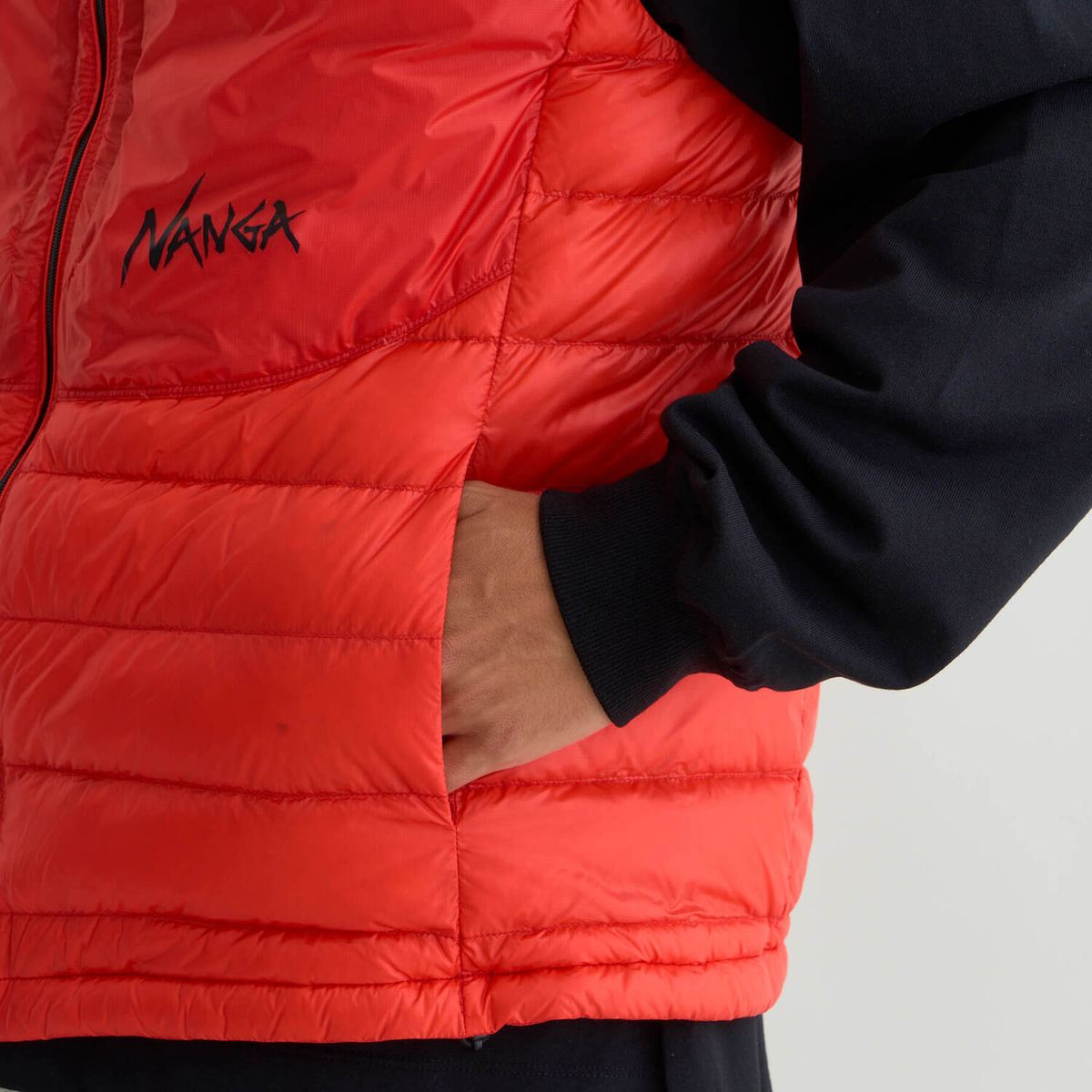 NANGA ULTILIGHT DOWN VEST PACKABLE