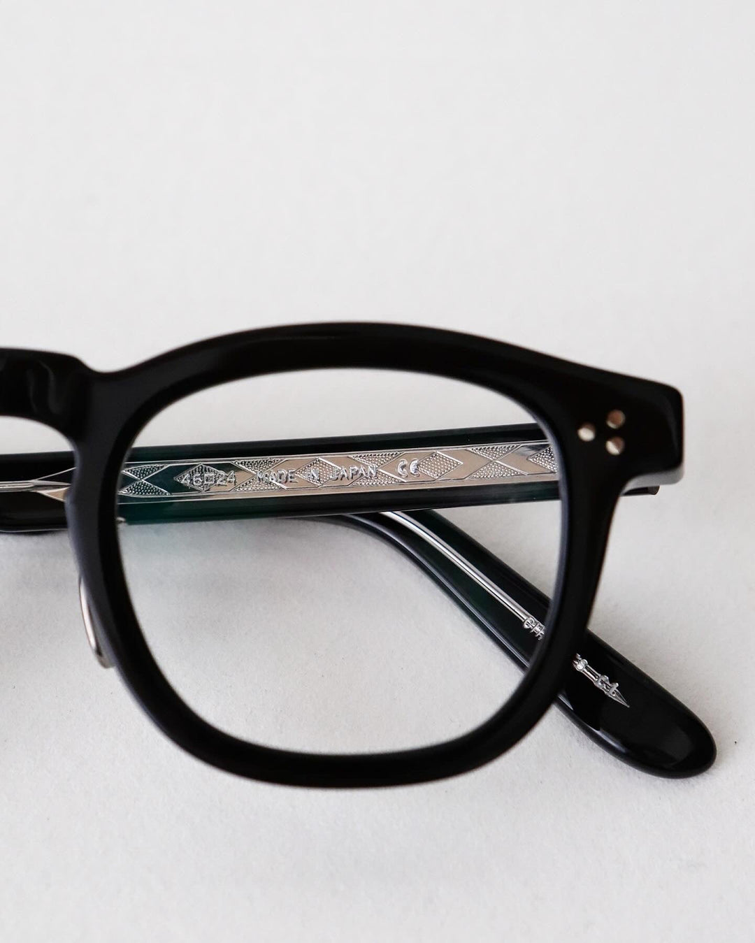 YELLOWS PLUS CHARLES EYEGLASS FRAME Black