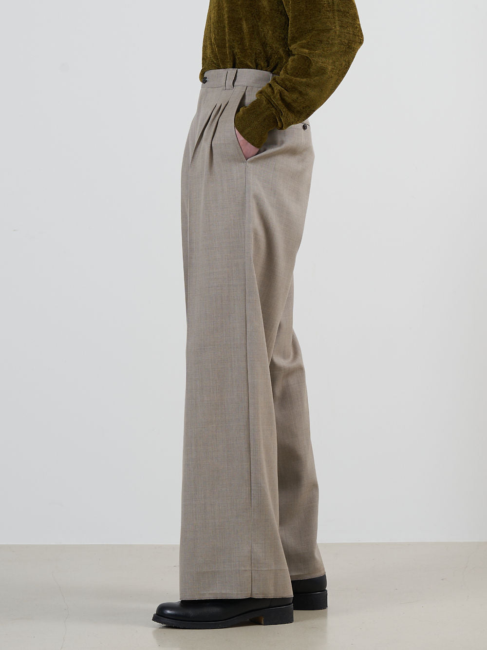 YOKE WOOL HIGH DENSITY GABARDINE 3PLEATED WIDE-LEG TROUSERS