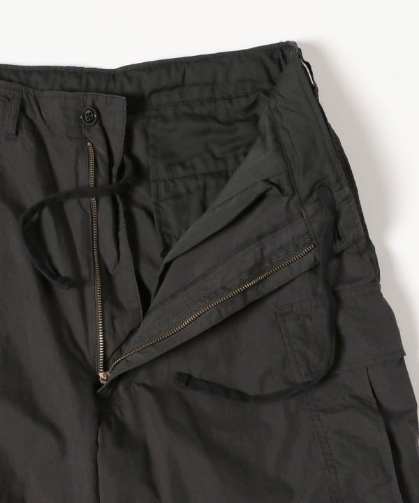 BEAMS Oversize 6-pocket Cargo Pants