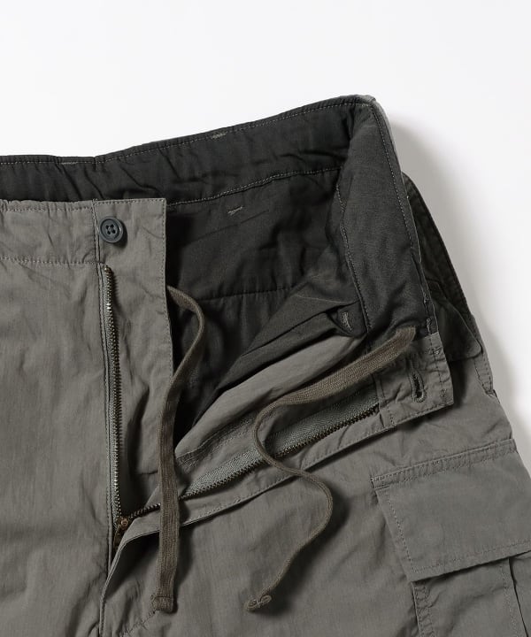 BEAMS Oversize 6-pocket Cargo Pants