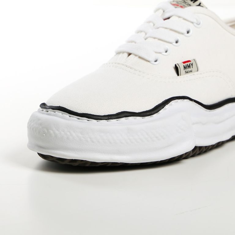 Maison MIHARA YASUHIRO BAKER Original Sole Canvas Lowtop Sneaker White