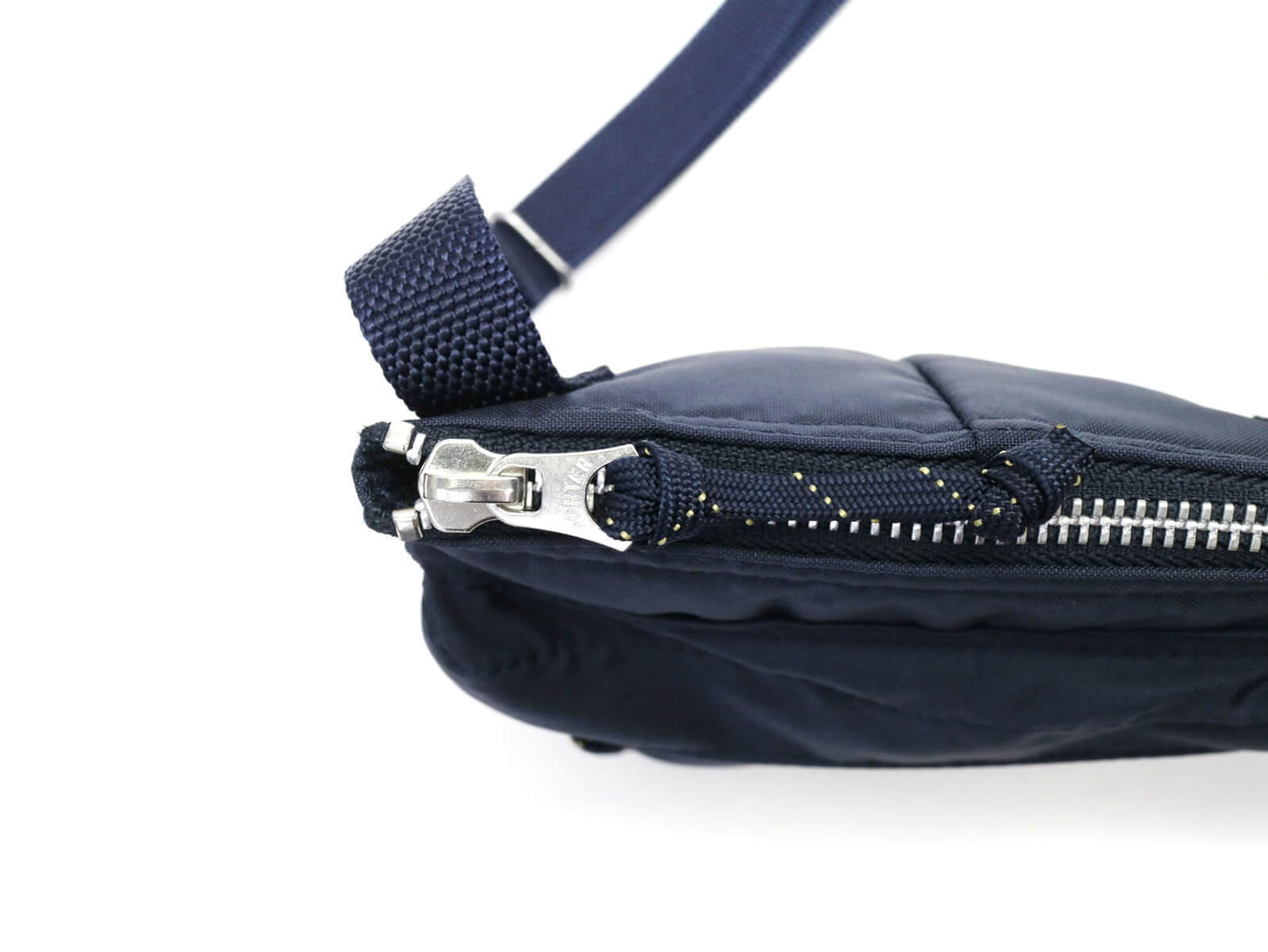 PORTER FORCE SHOULDER POUCH