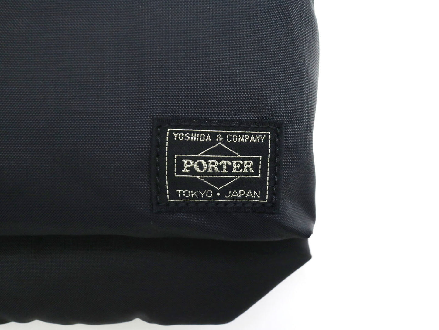PORTER FORCE SHOULDER POUCH