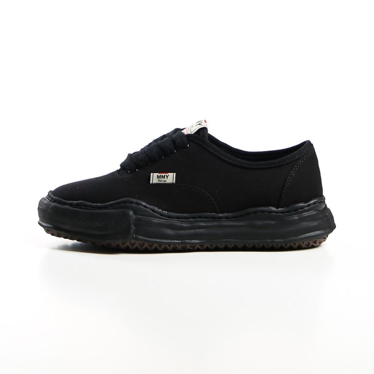 Maison MIHARA YASUHIRO BAKER Original Sole Canvas Lowtop Sneaker Black x Black