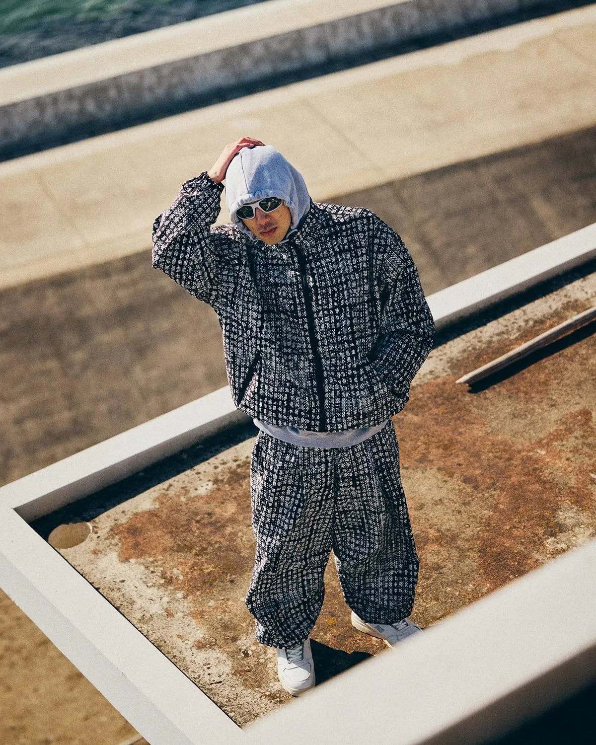 TIGHTBOOTH BLEEDING LOGO JACKET