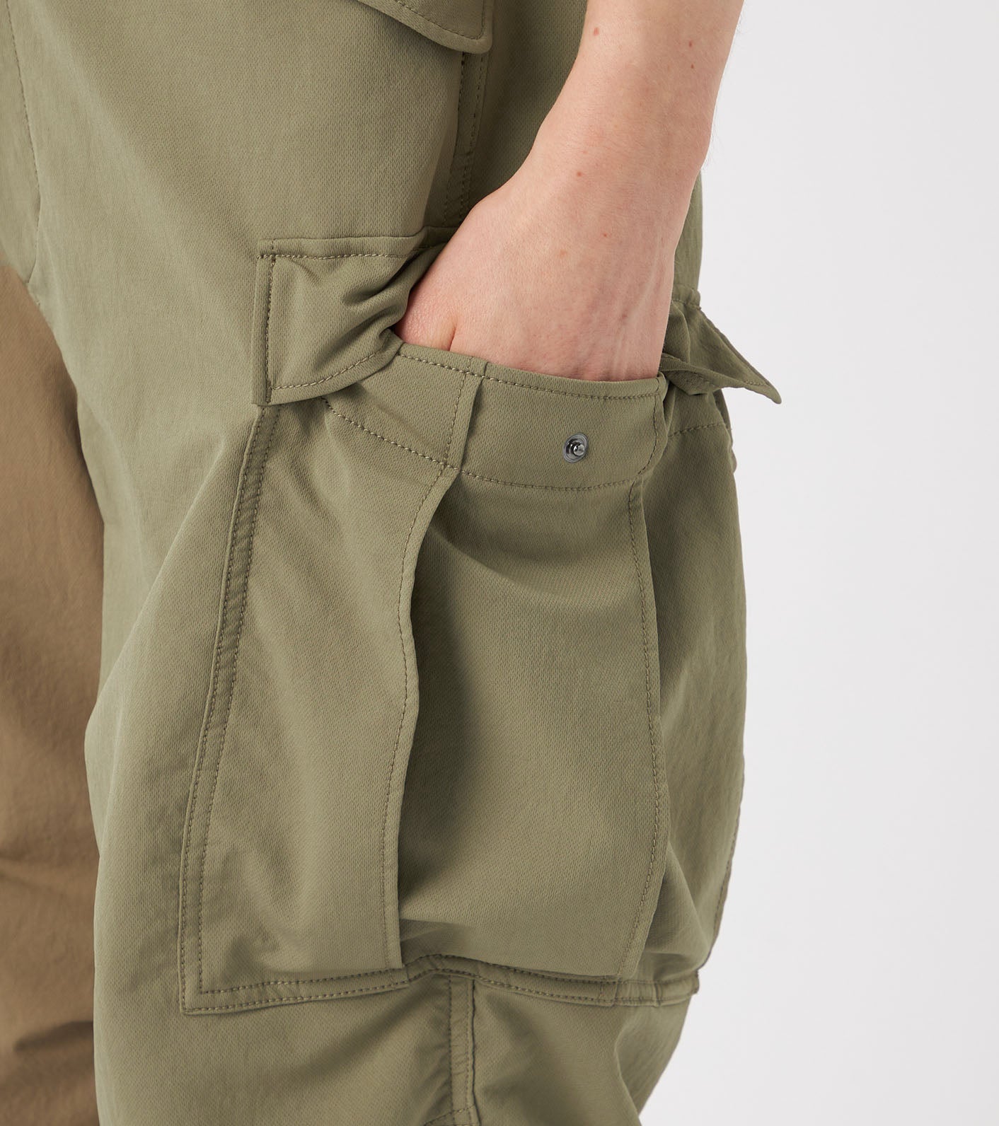nanamica ALPHADRY Field Cargo Pants