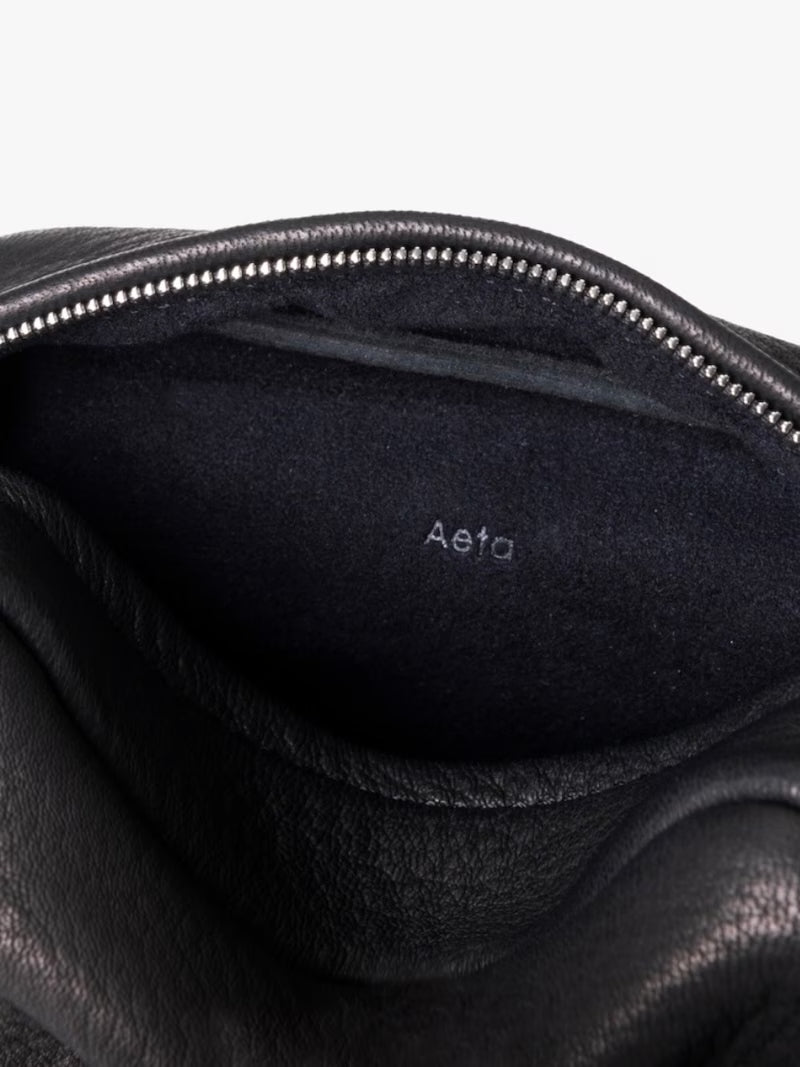 Aeta SQUARE POUCH