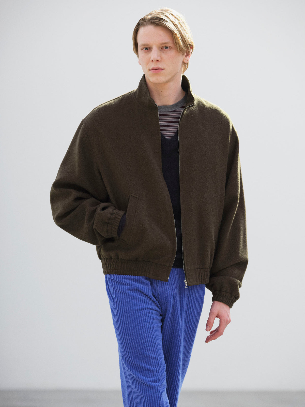 AURALEE BABY CAMEL FLANNEL ZIP BLOUSON