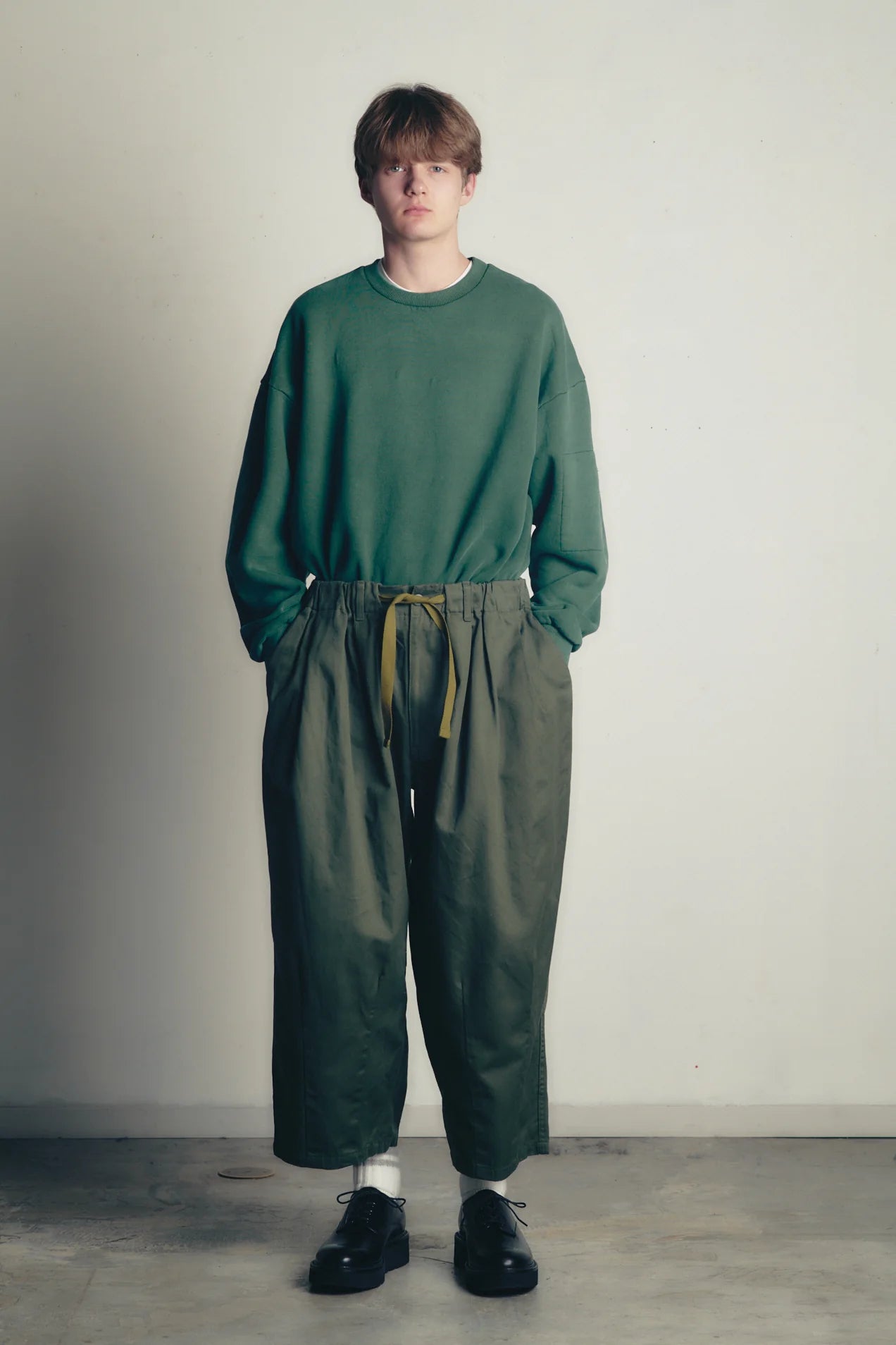 is-ness BALLOON EZ PANTS