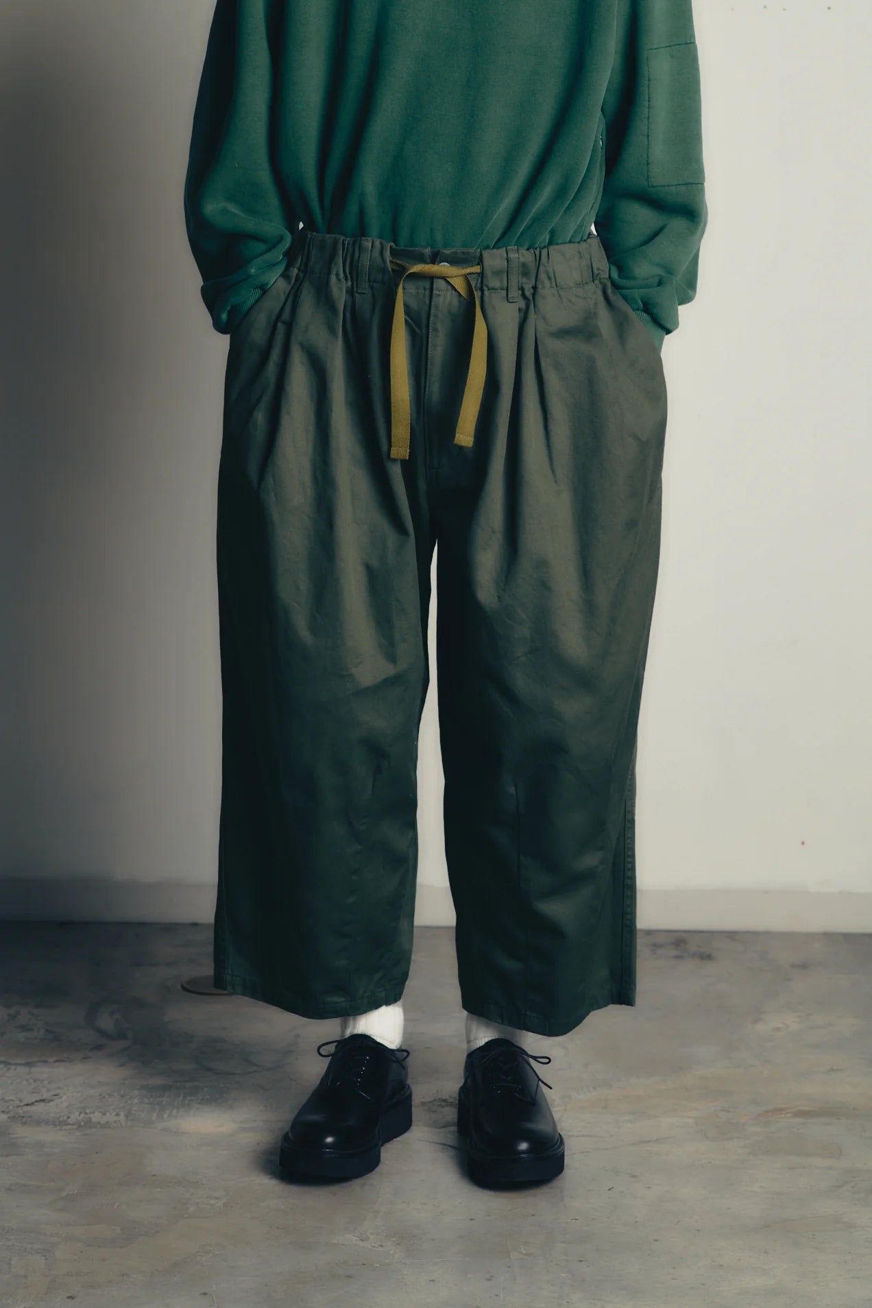 is-ness BALLOON EZ PANTS