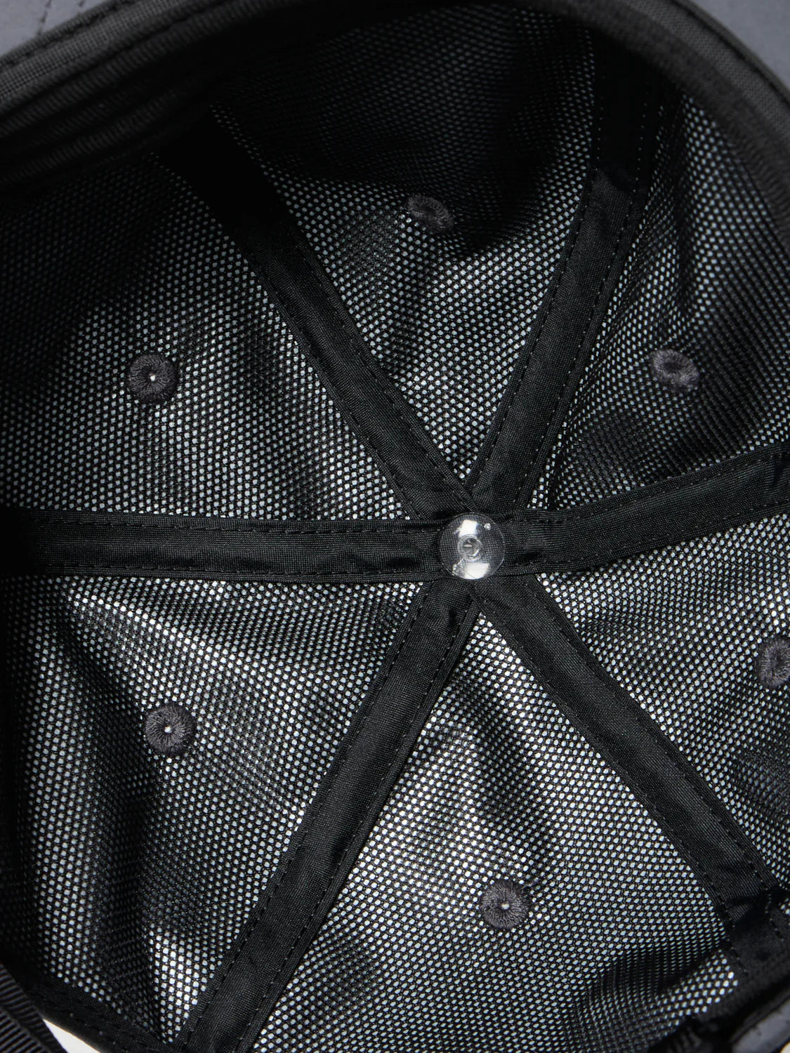 DAIWA PIER39 WINDSTOPPER® 6PANEL CAP