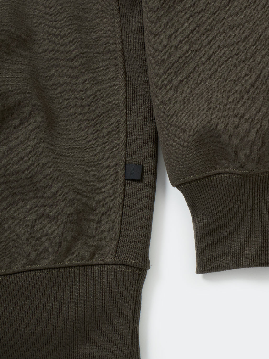 DAIWA PIER39 TECH SWEAT CREW FREEDOM SLEEVE