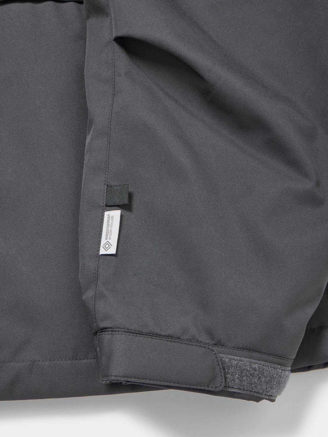 DAIWA PIER39 GORE-TEX WINDSTOPPER® TECH SPORTS JACKET