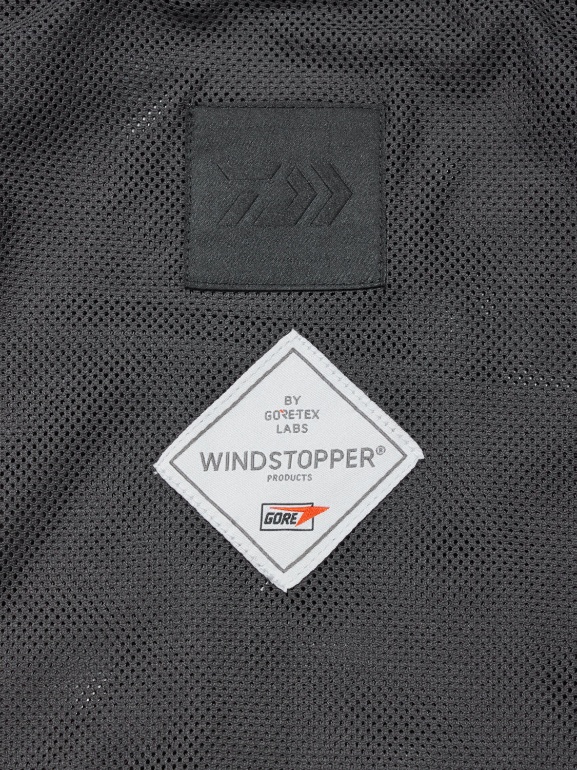 DAIWA PIER39 GORE-TEX WINDSTOPPER® TECH SPORTS JACKET