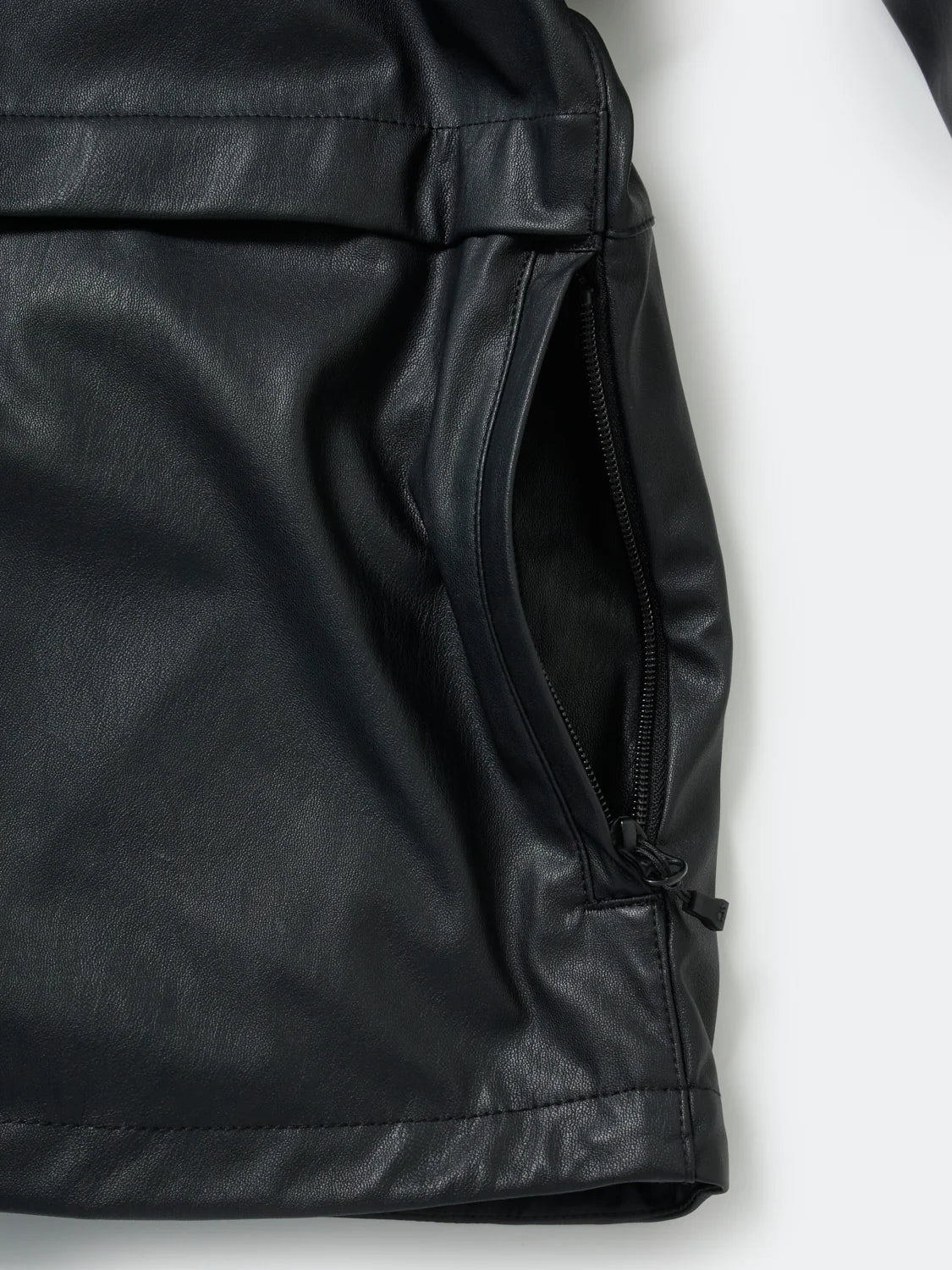 DAIWA PIER39 TECH SYNTHETIC SKIN WINDBREAKER JACKET