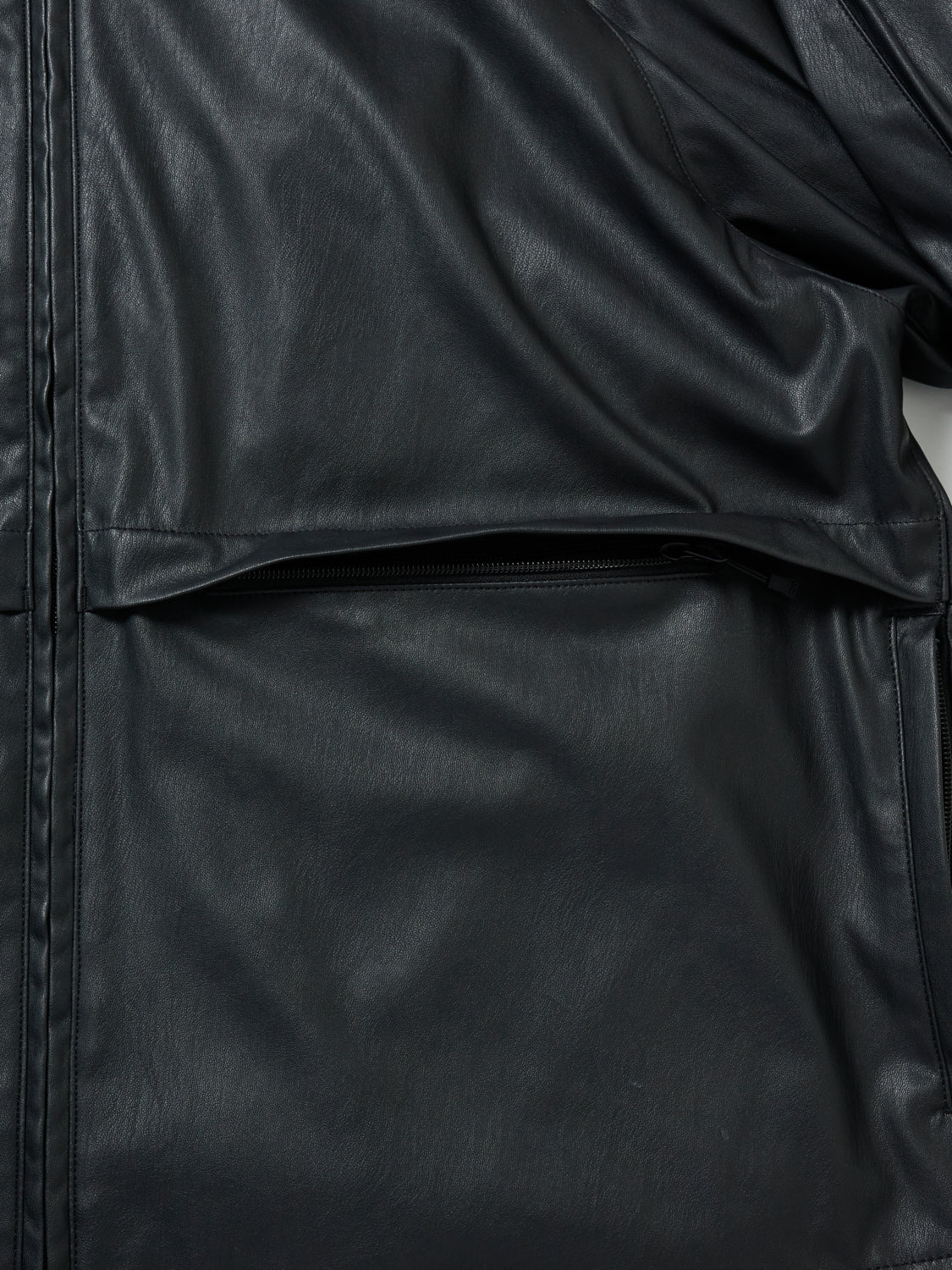 DAIWA PIER39 TECH SYNTHETIC SKIN WINDBREAKER JACKET