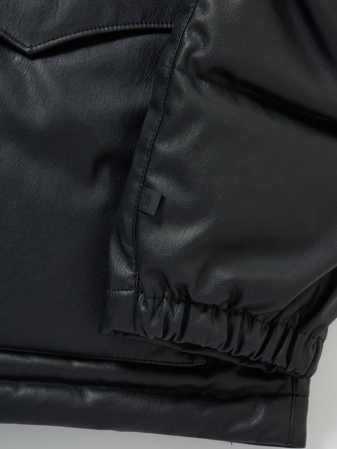 DAIWA PIER39 TECH 2WAY SYNTHETIC SKIN DOWN JACKET