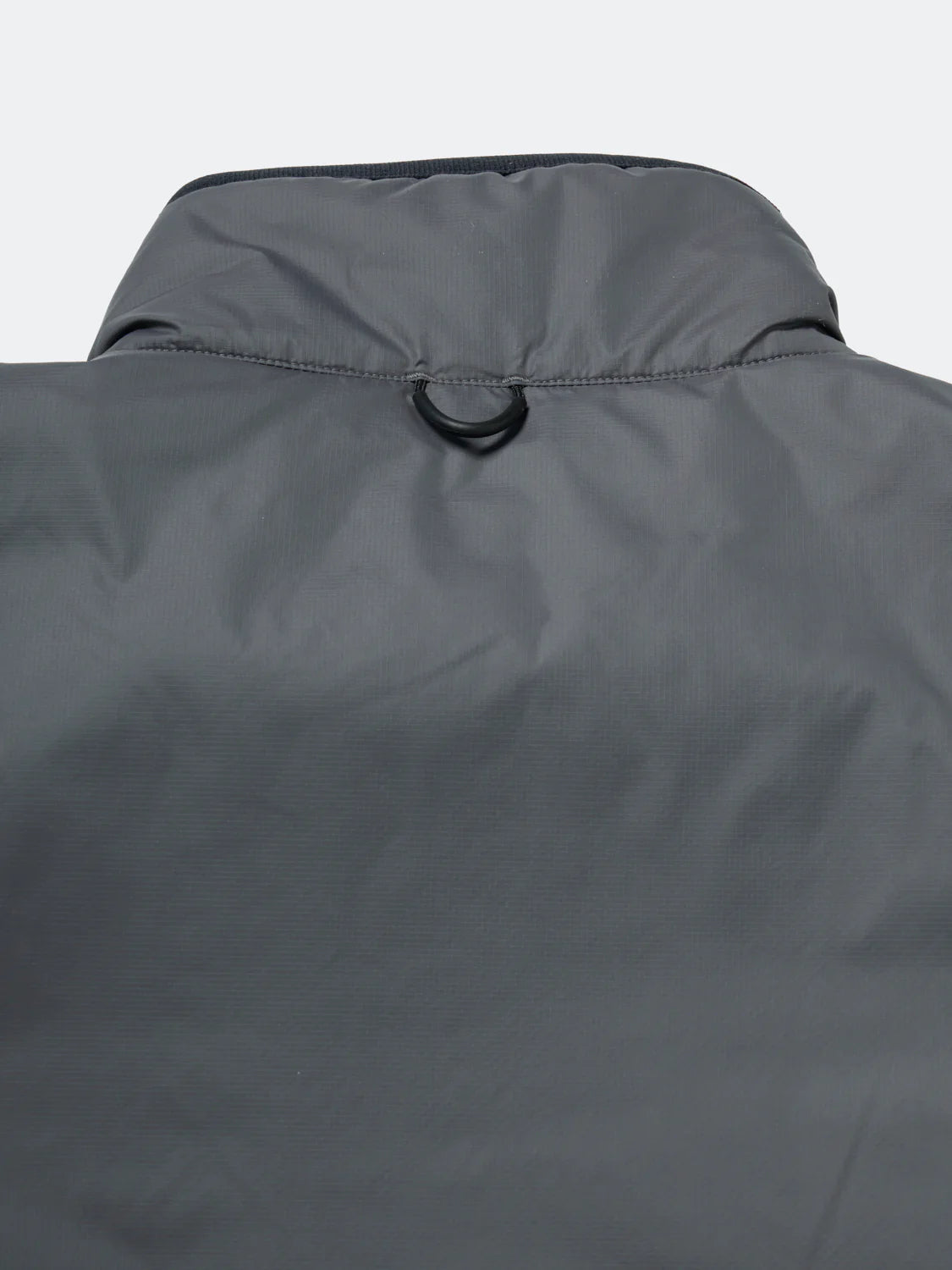 DAIWA PIER39 TECH REVERSIBLE PULLOVER PUFF JACKET