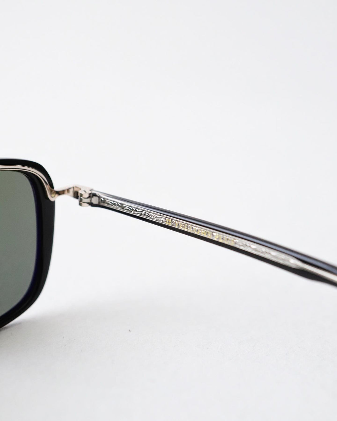 YELLOWS PLUS JACOB SUNGLASS Black/Gold