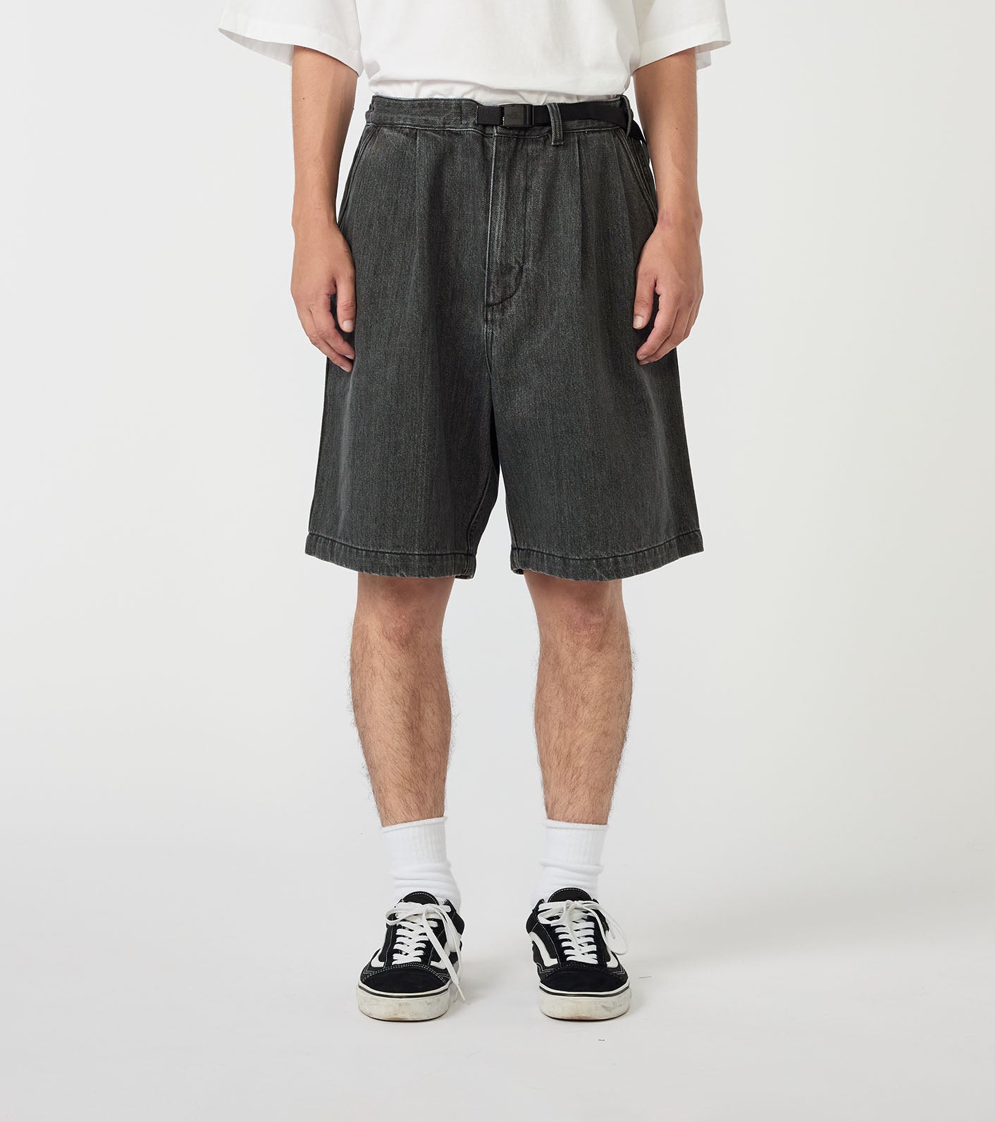 THE NORTH FACE PURPLE LABEL Denim Tuck Field Shorts