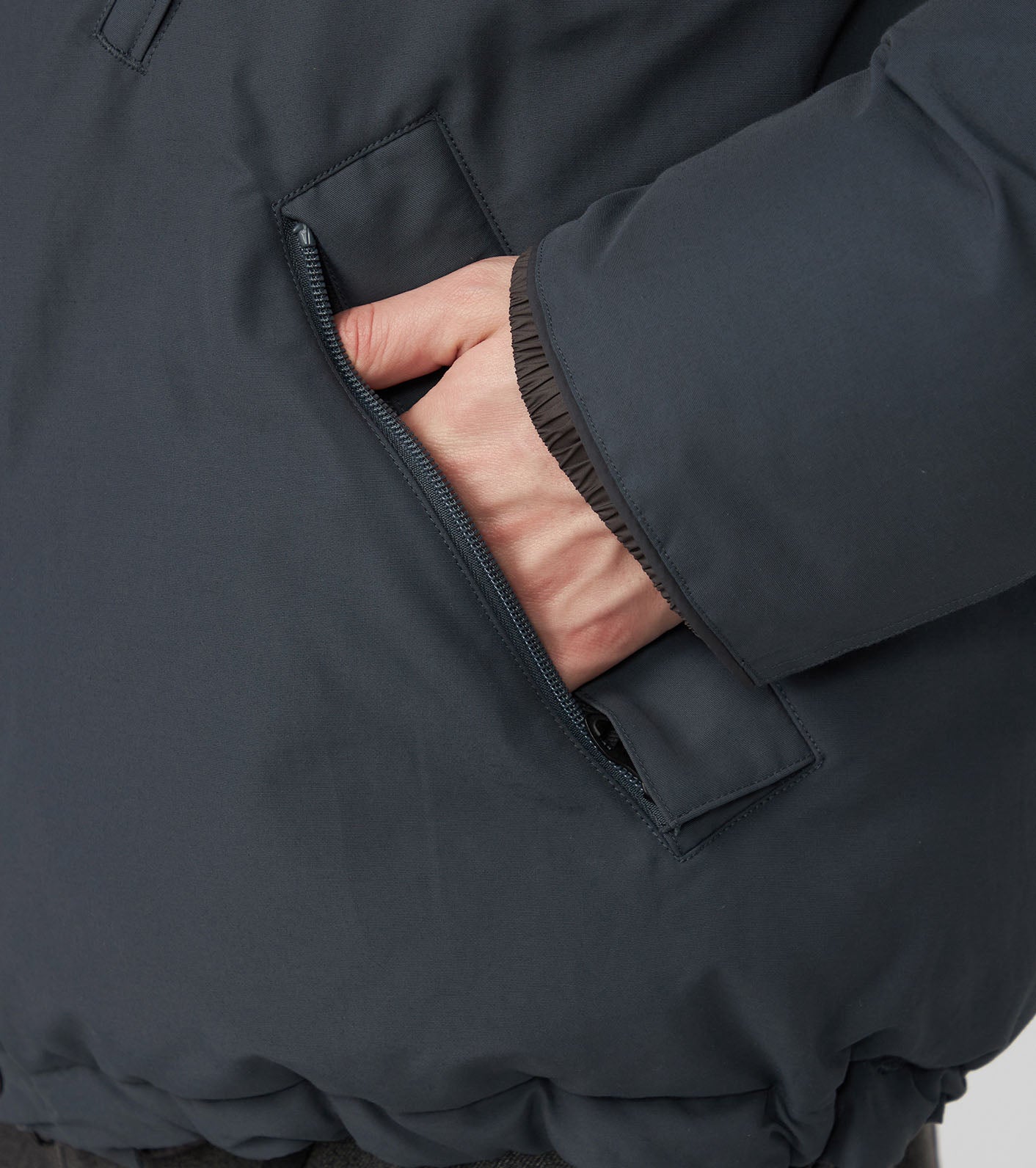 THE NORTH FACE PURPLE LABEL Double Peak Short Down Parka