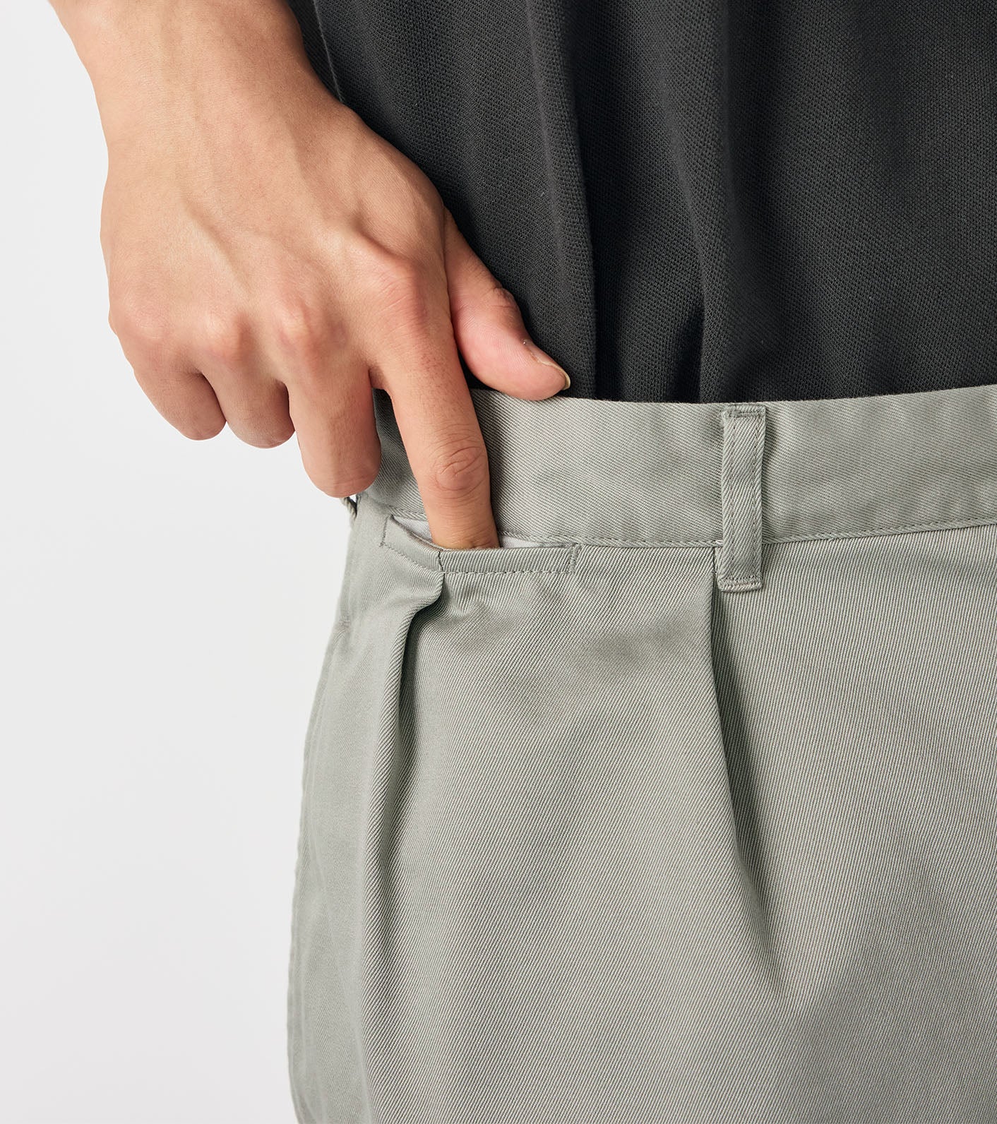 nanamica Double Pleated Chino Shorts