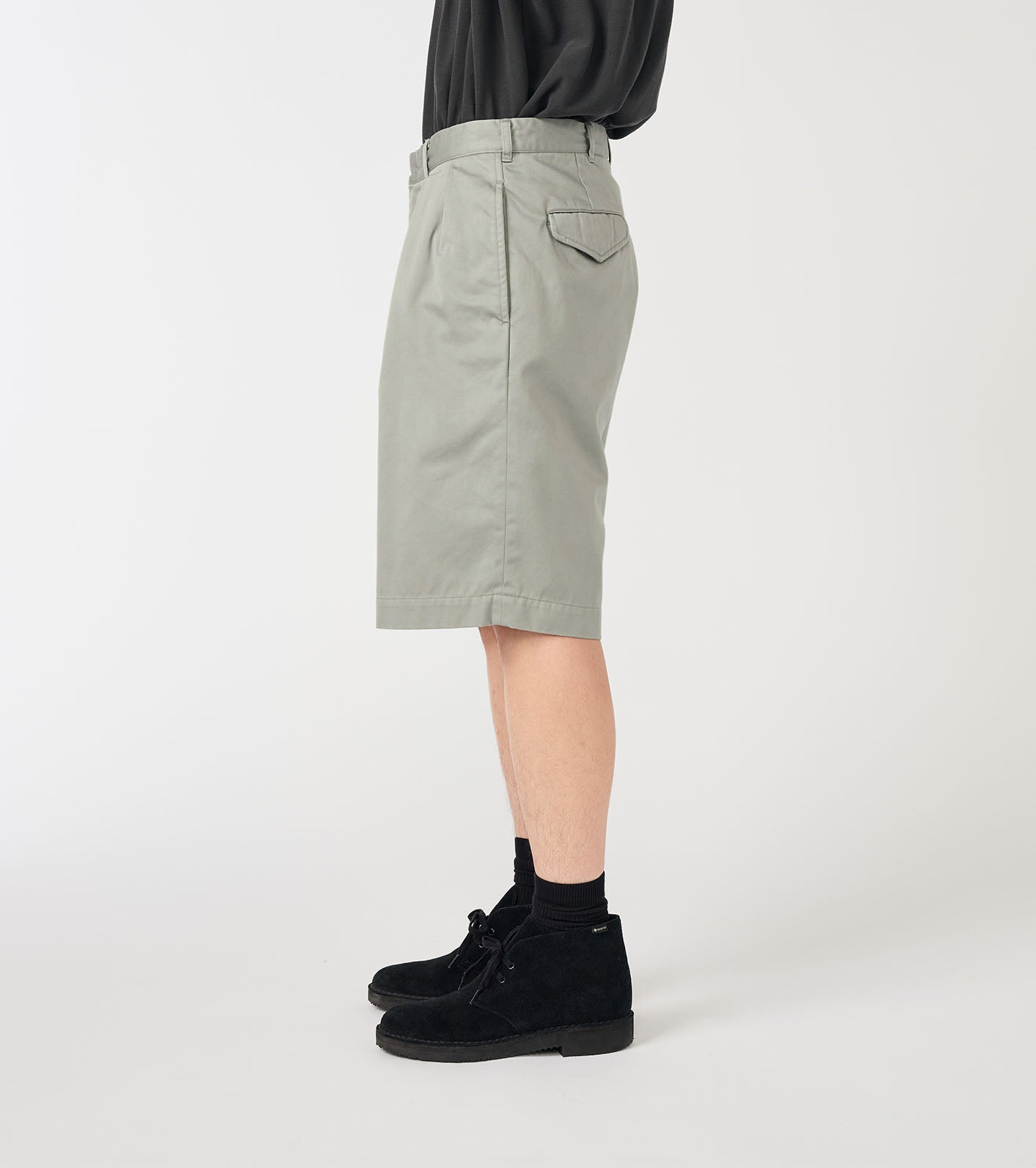 nanamica Double Pleated Chino Shorts