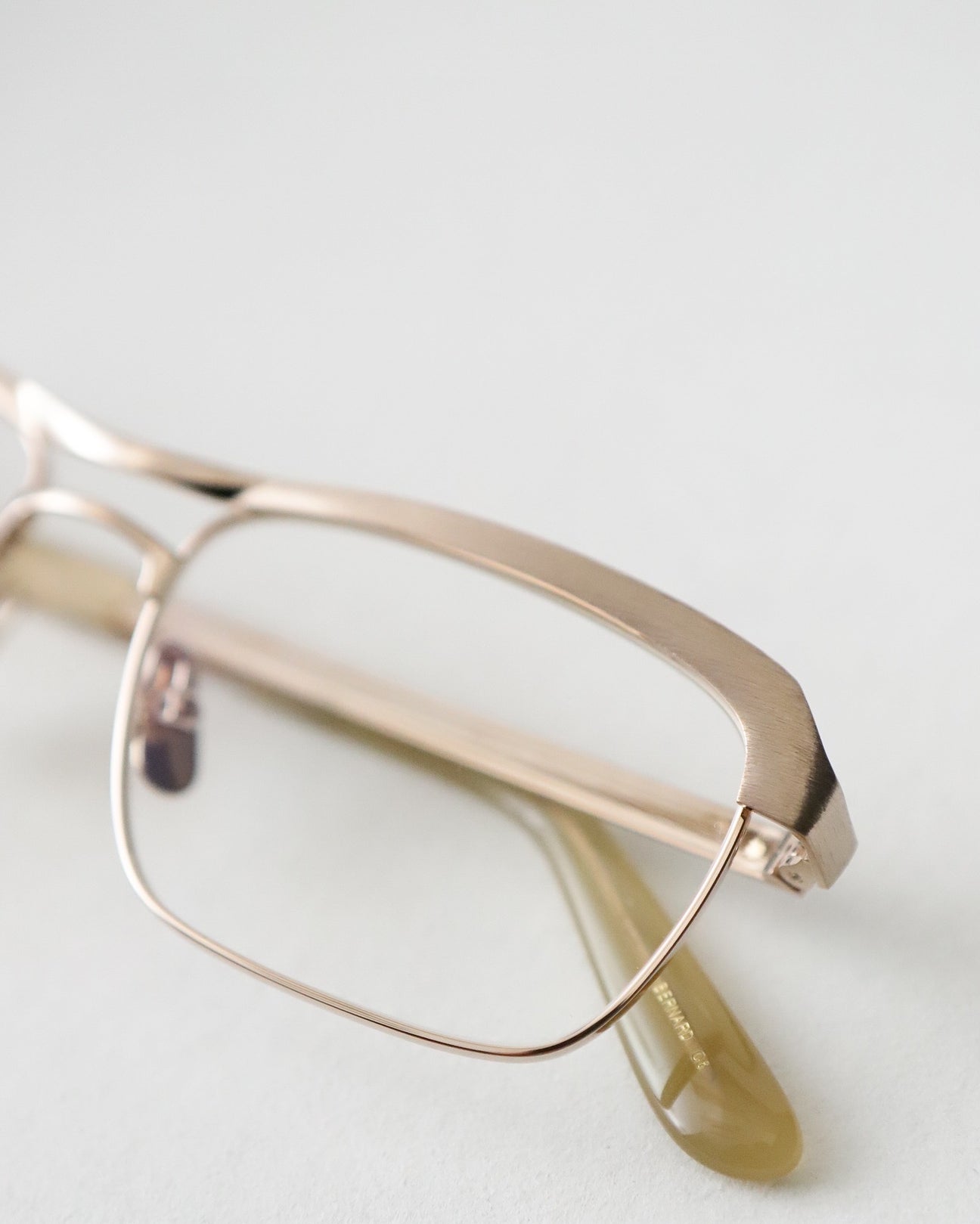 YELLOWS PLUS BERNARD EYEGLASS FRAME Gold