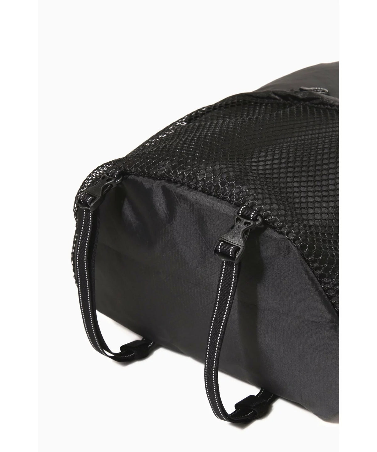 and wander ECOPAK 20L daypack