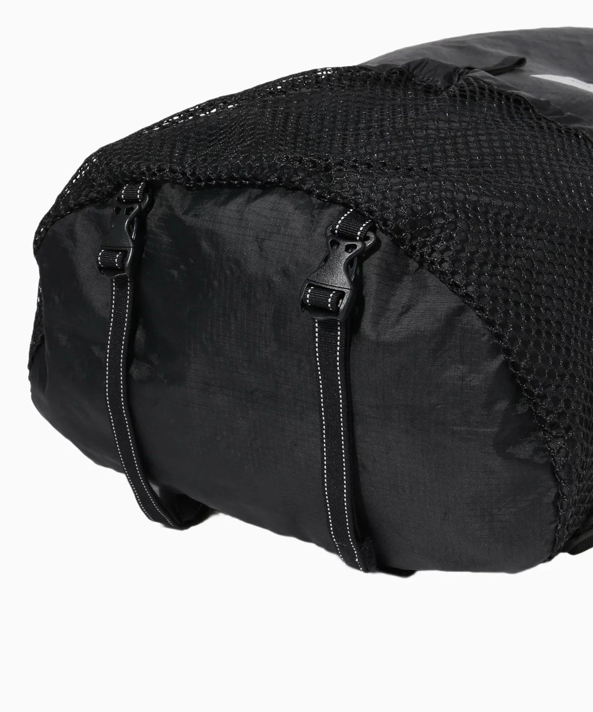 and wander ECOPAK 20L daypack