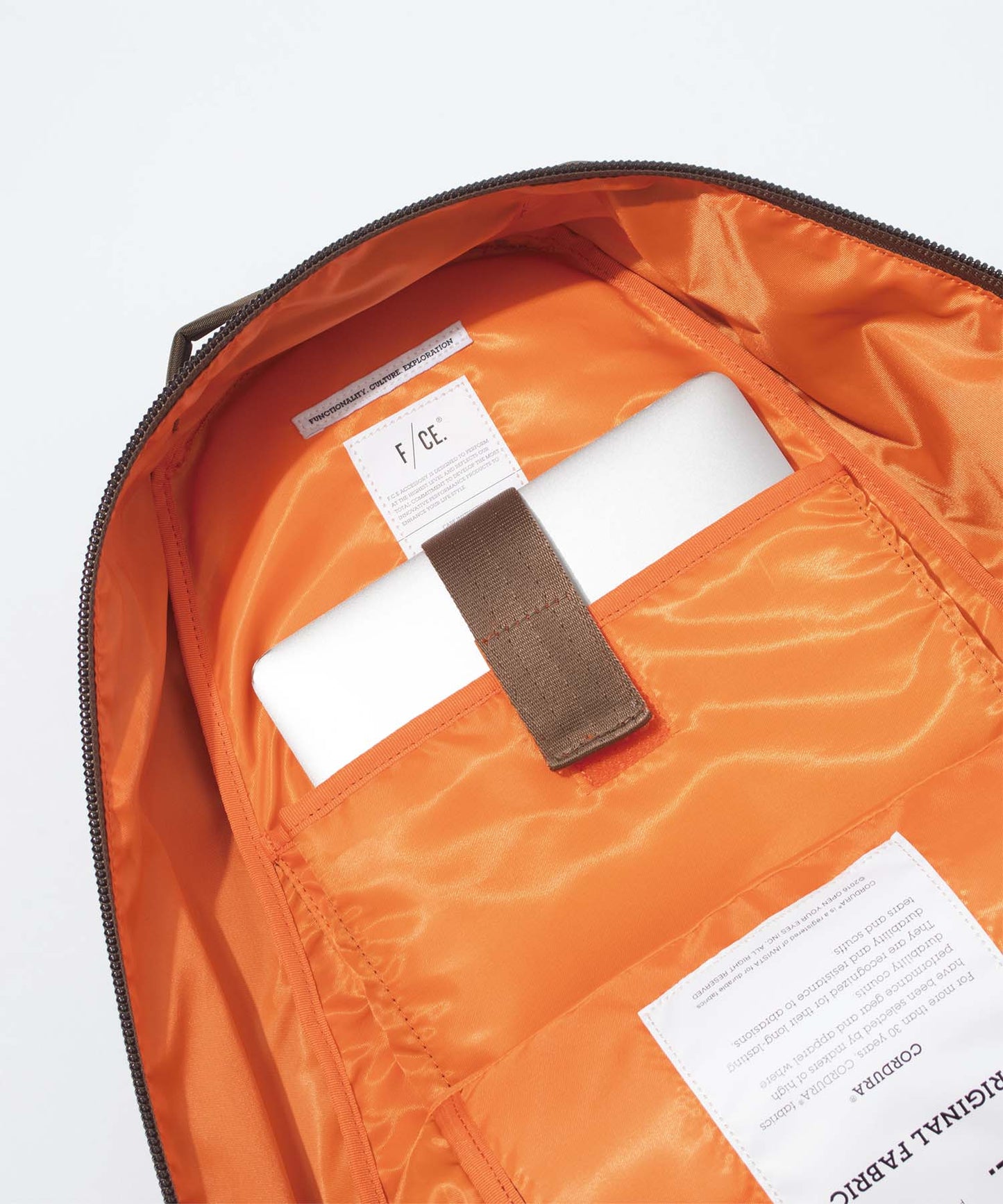 F/CE. 420 re/cor EXPLORE Backpack