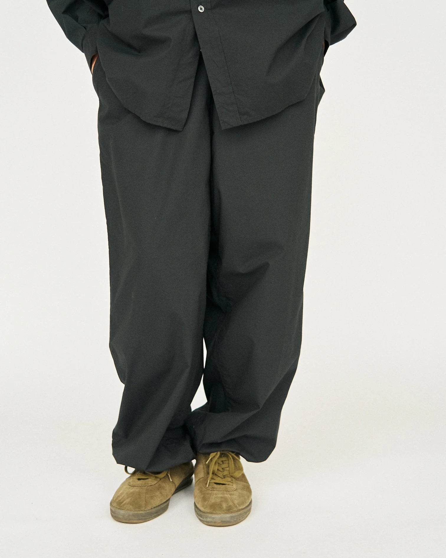 FreshService UTILITY OVER PANTS – unexpected store FreshService UTILITY OVER PANTS – unexpected store