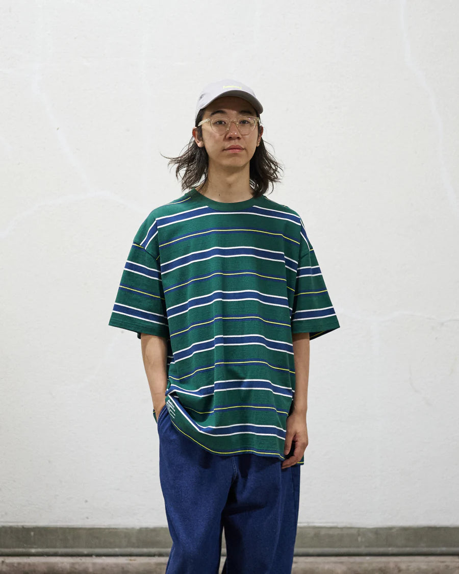 FreshService MULTI BORDER SS TEE – unexpected store