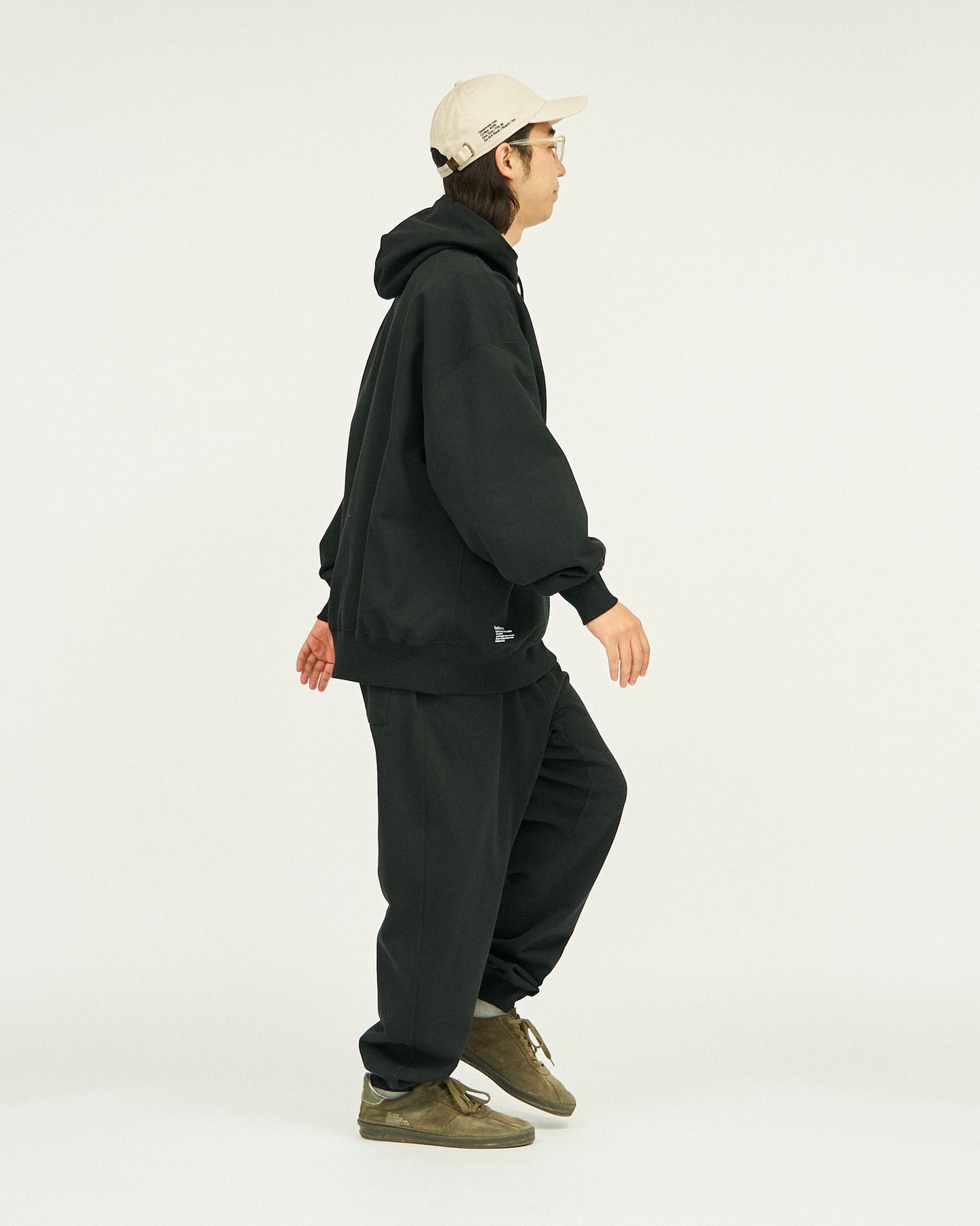 FreshService LIGHT OZ PULLOVER HOODIE
