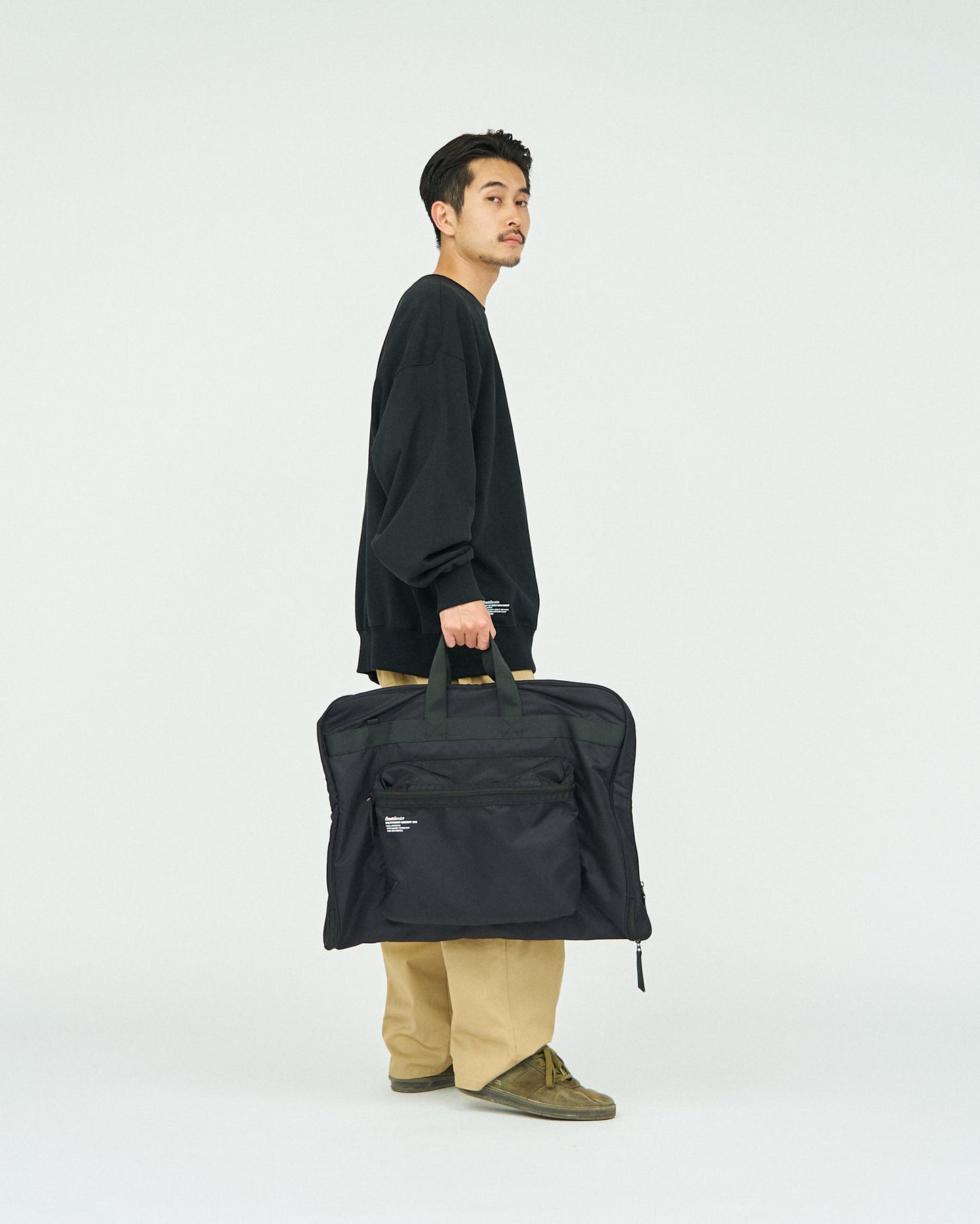 FreshService MULTI POCKET GARMENT BAG