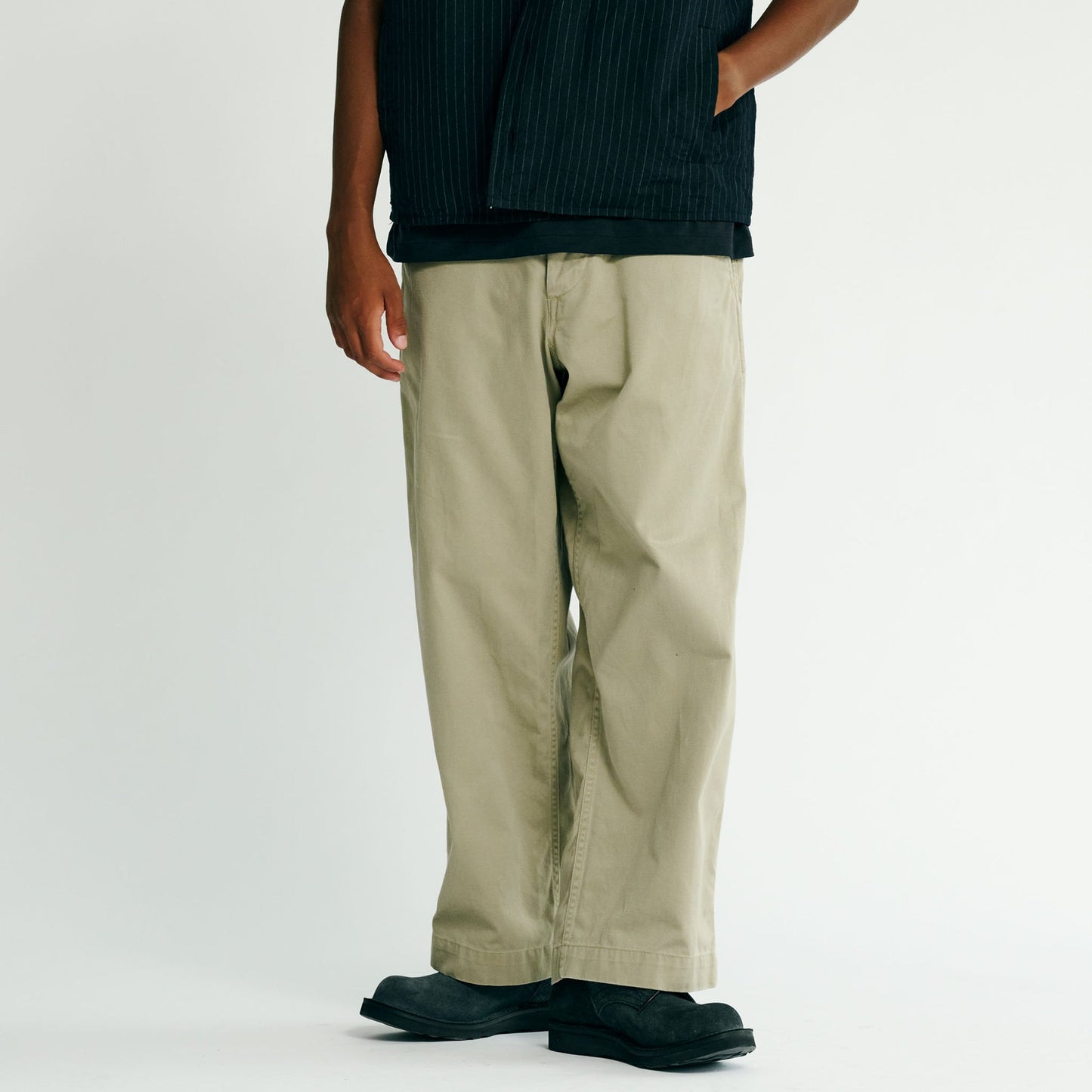 GOLD SELVEDGE WEAPON WIDE TROUSERS