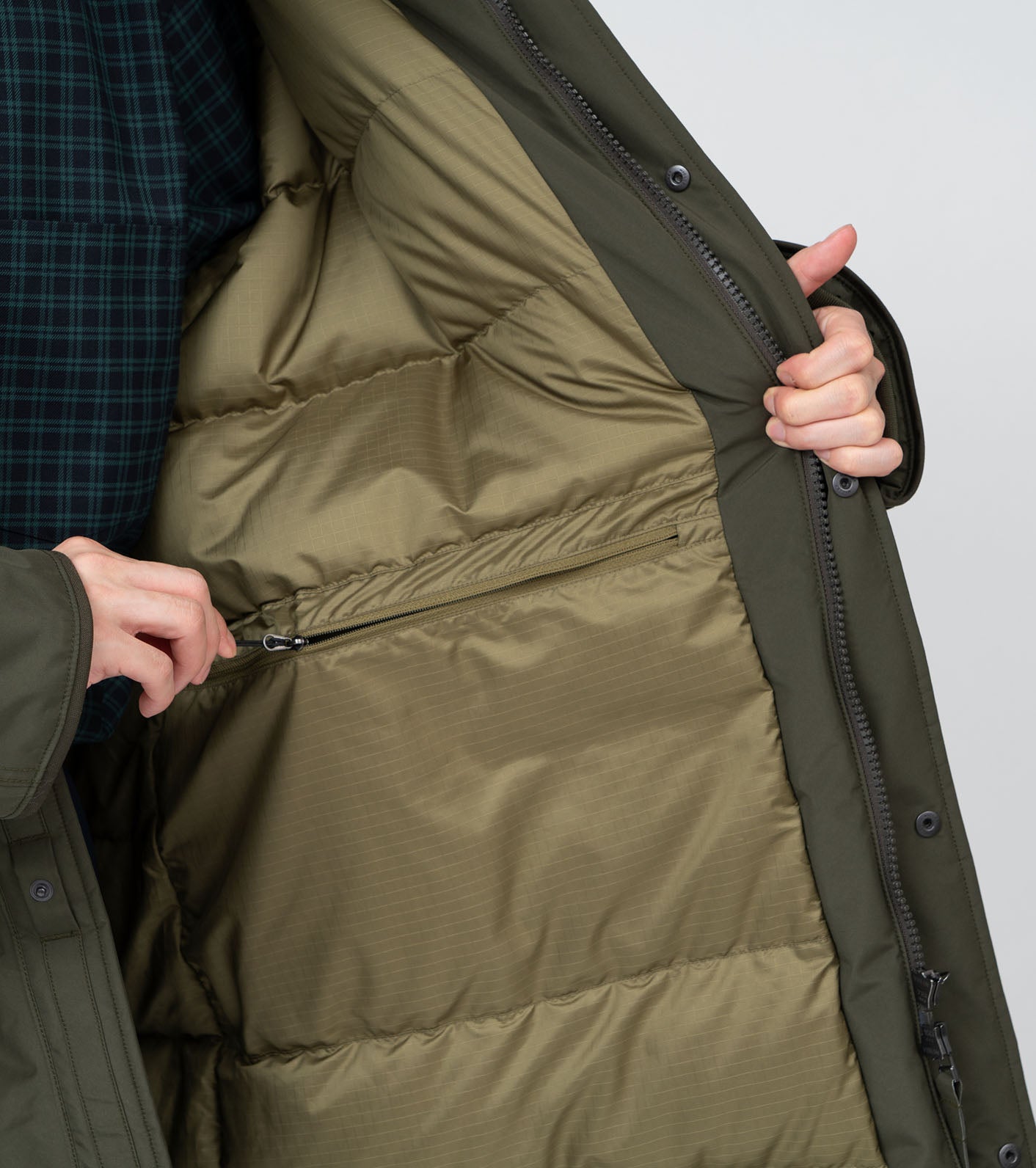 nanamica GORE-TEX Long Down Coat