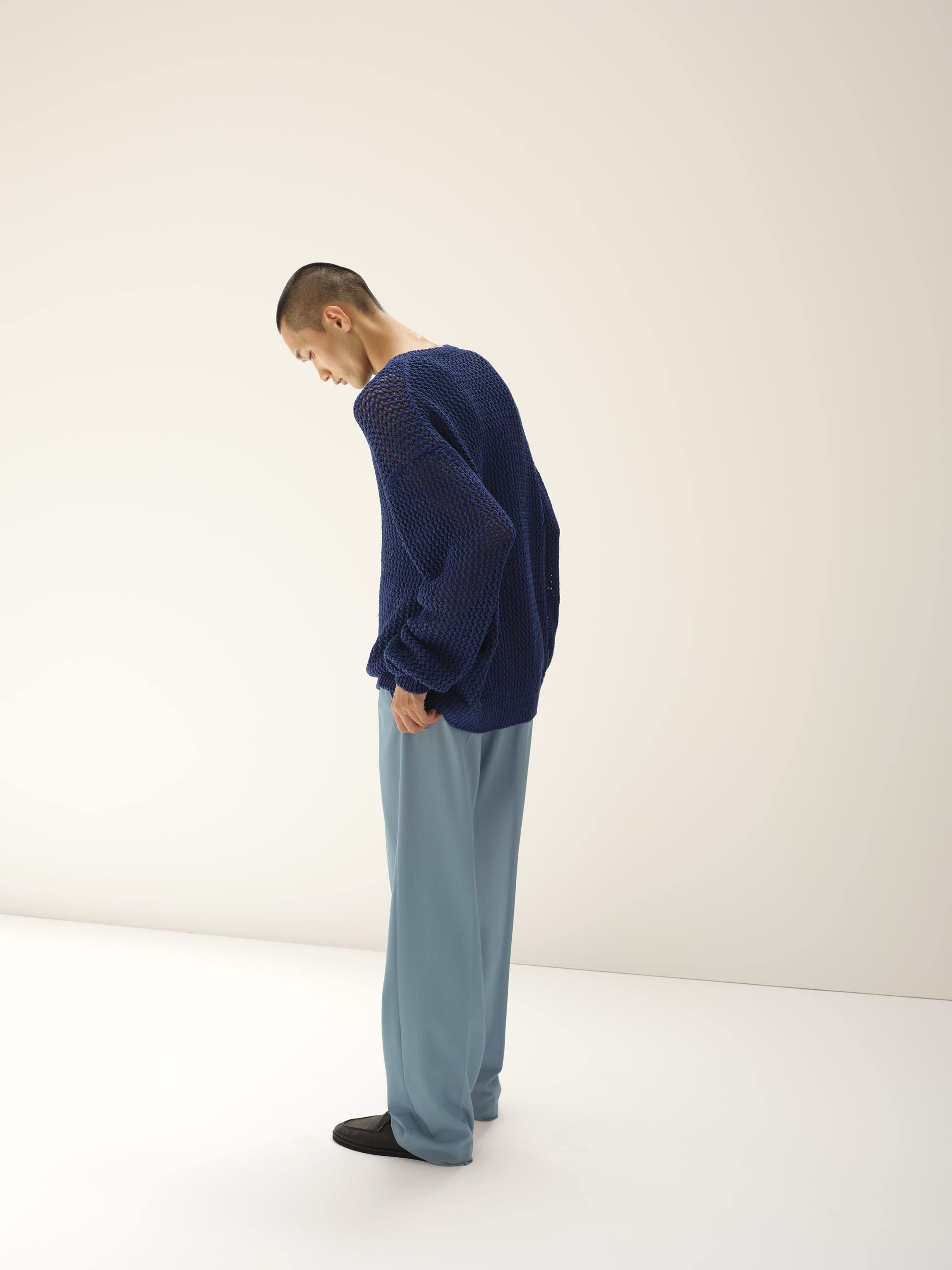 AURALEE HARD TWIST WOOL DOBBY SLACKS