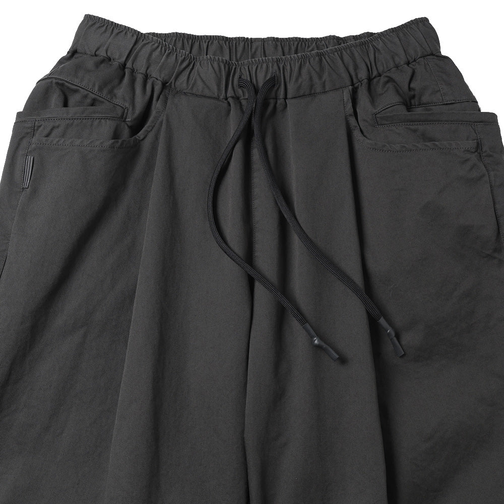 S.F.C (STRIPES FOR CREATIVE) WIDE TAPERED EASY PANTS