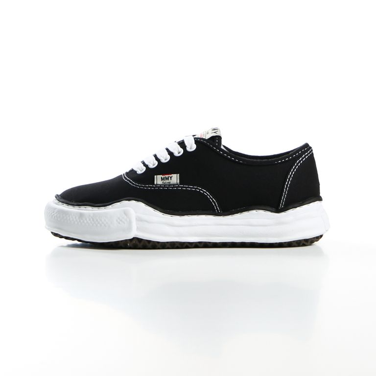 Maison MIHARA YASUHIRO BAKER Original Sole Canvas Lowtop Sneaker Black