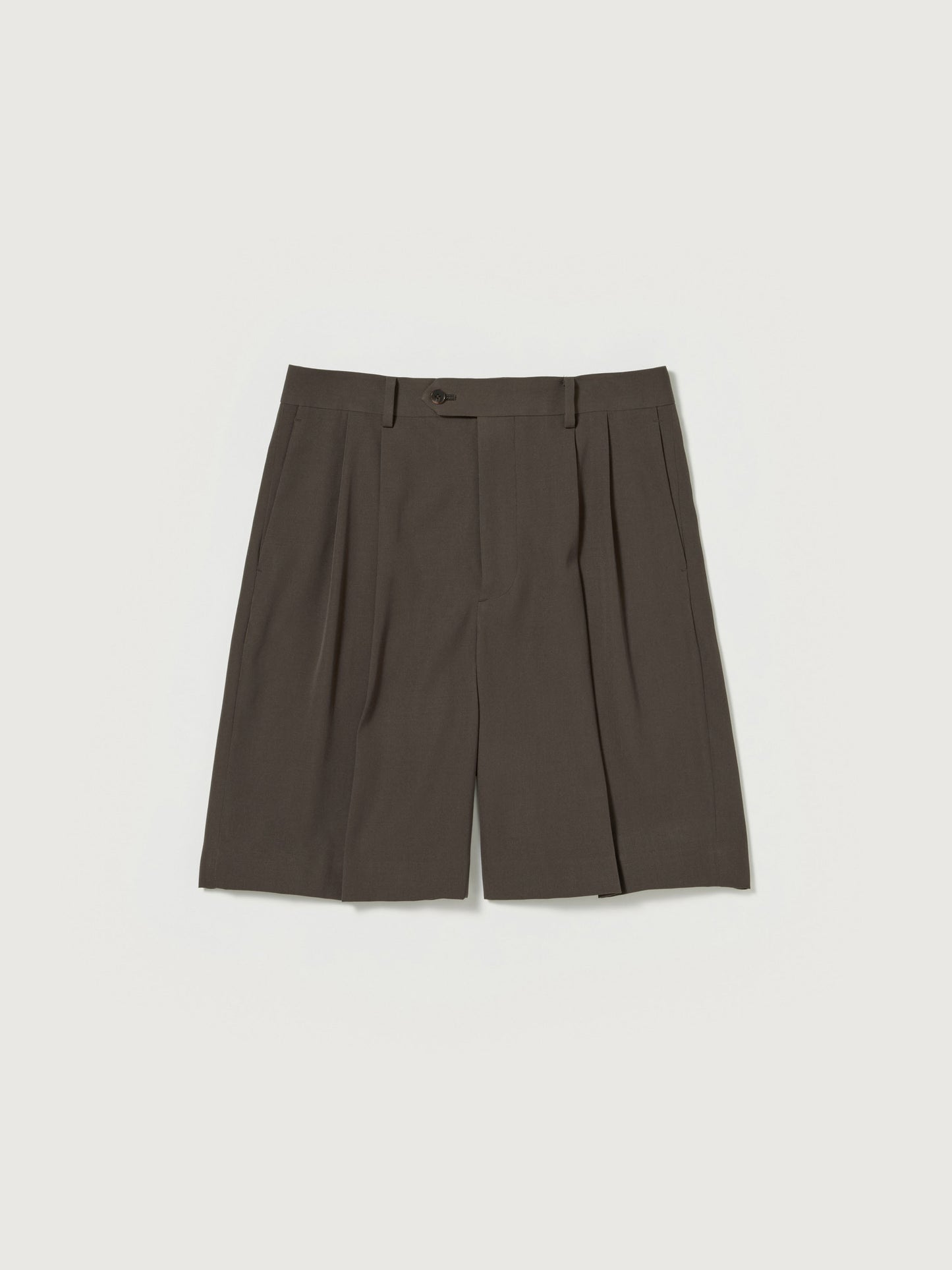 AURALEE LIGHT WOOL MAX GABARDINE SHORTS