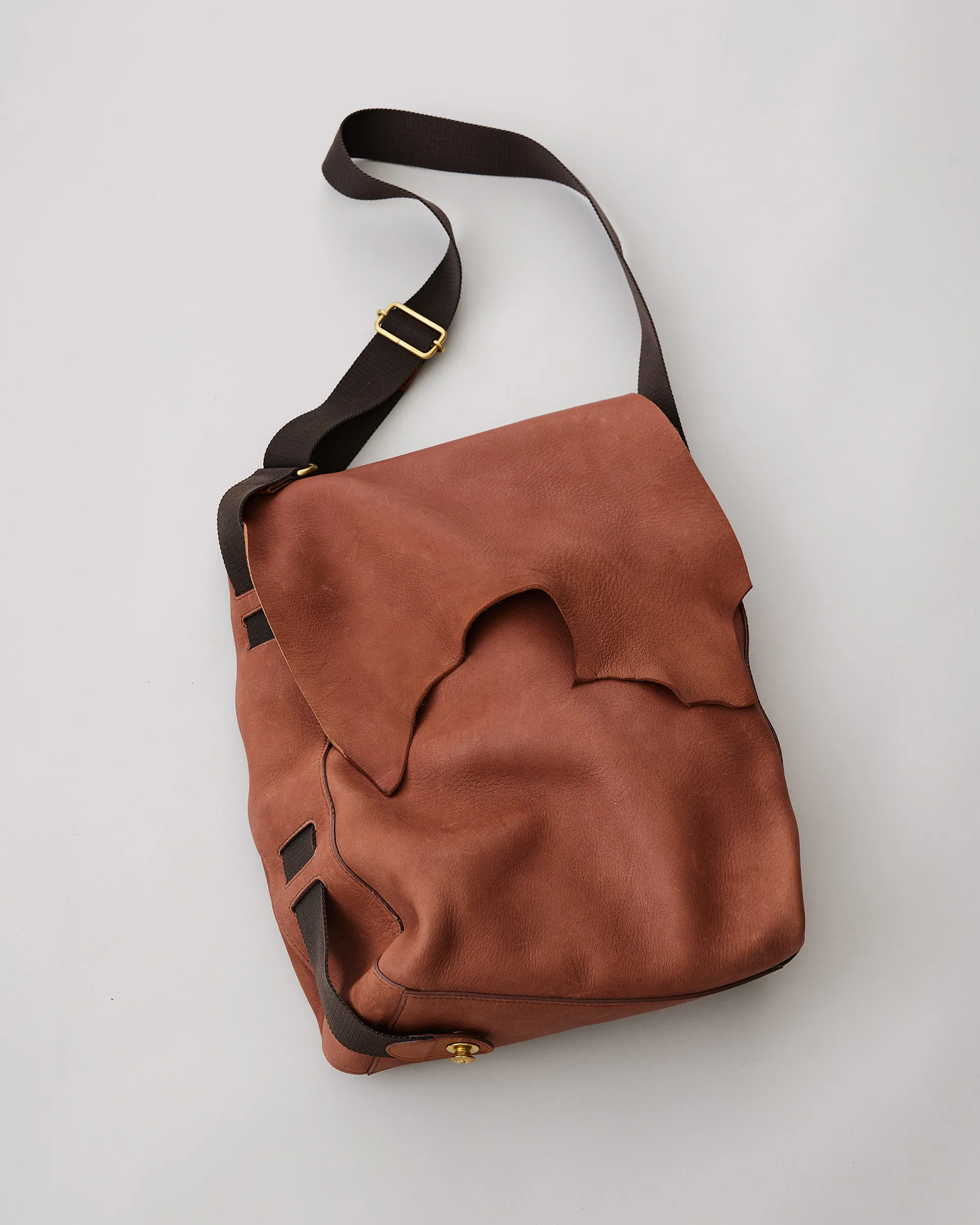 NICENESS D.MARTY Deer leather shoulder bag – unexpected store NICENESS D.MARTY Deer leather shoulder bag – unexpected store