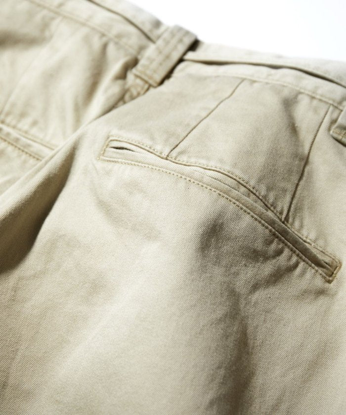 CAHLUMN Magazine Pocket Chino Pant