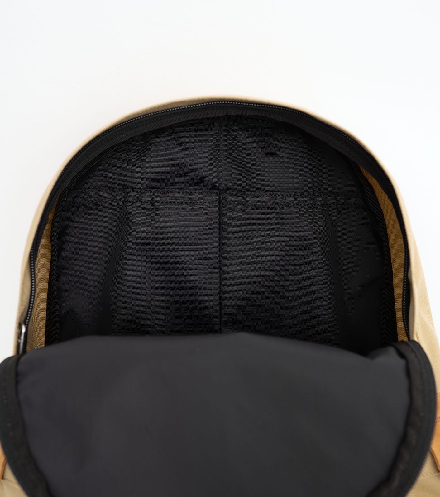 THE NORTH FACE PURPLE LABEL Medium Day Pack