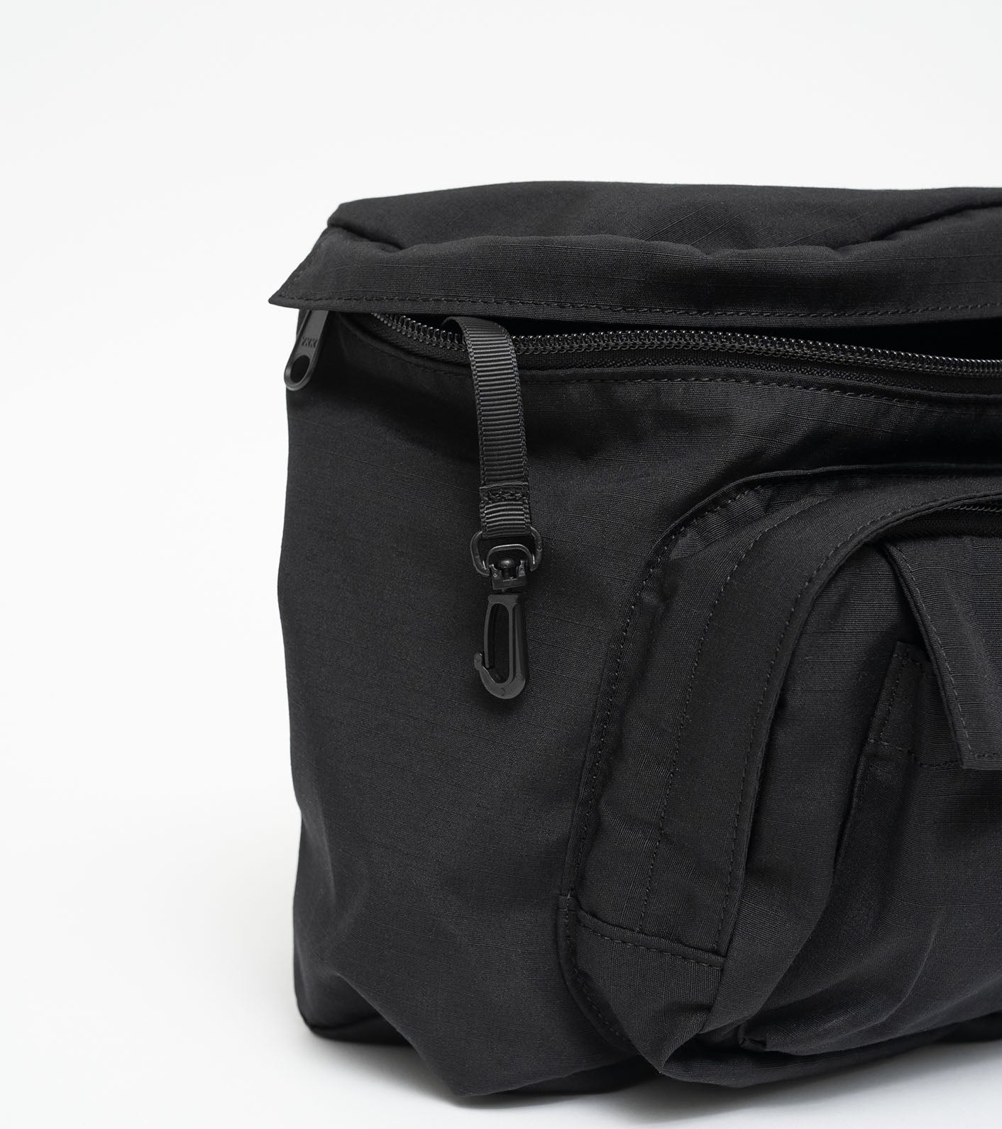 THE NORTH FACE PURPLE LABEL Mountain Wind Shoulder Bag