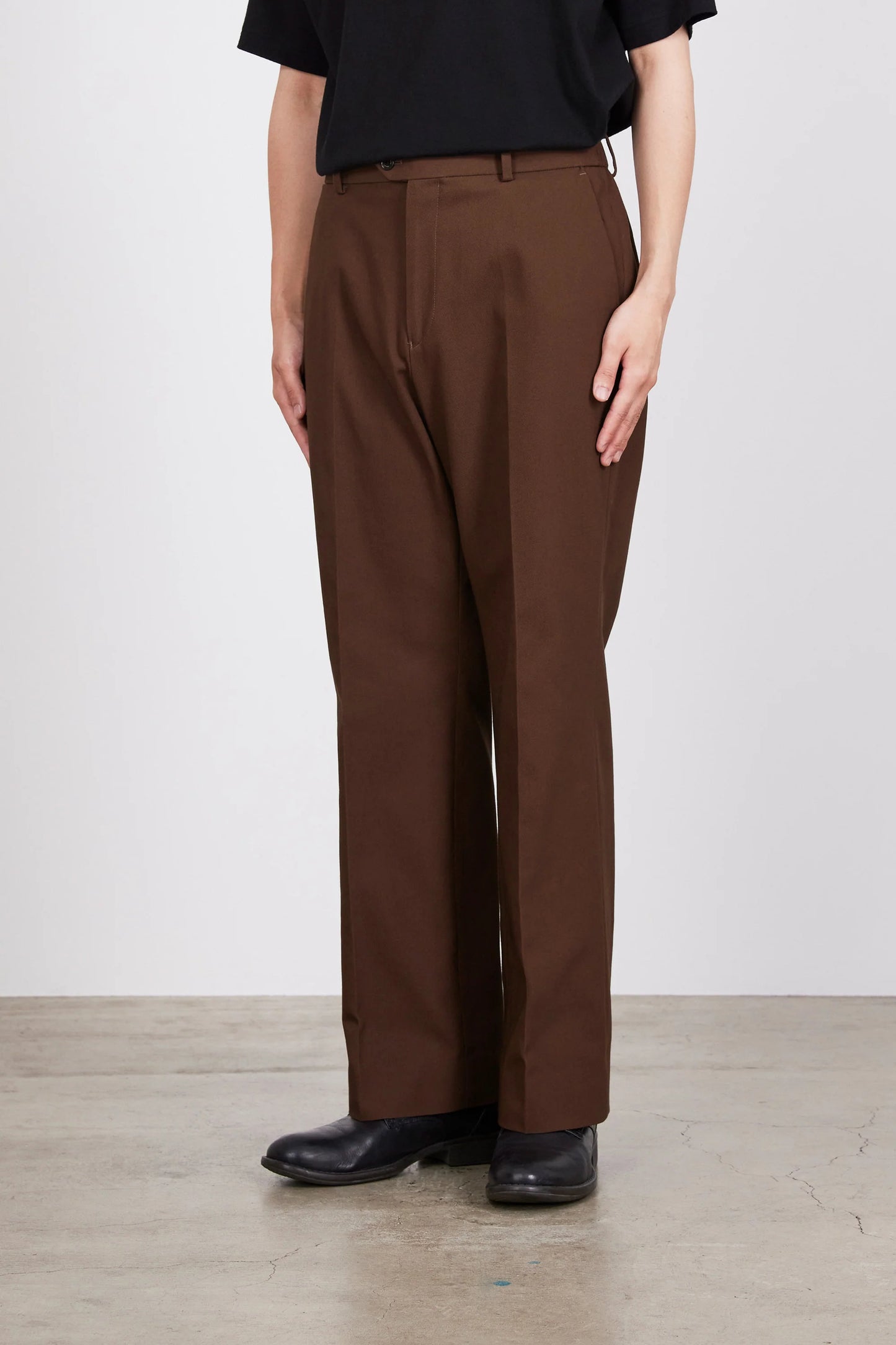 MARKAWARE ORGANIC COTTON SURVIVAL CLOTH FLAT FRONT FLARED TROUSERS