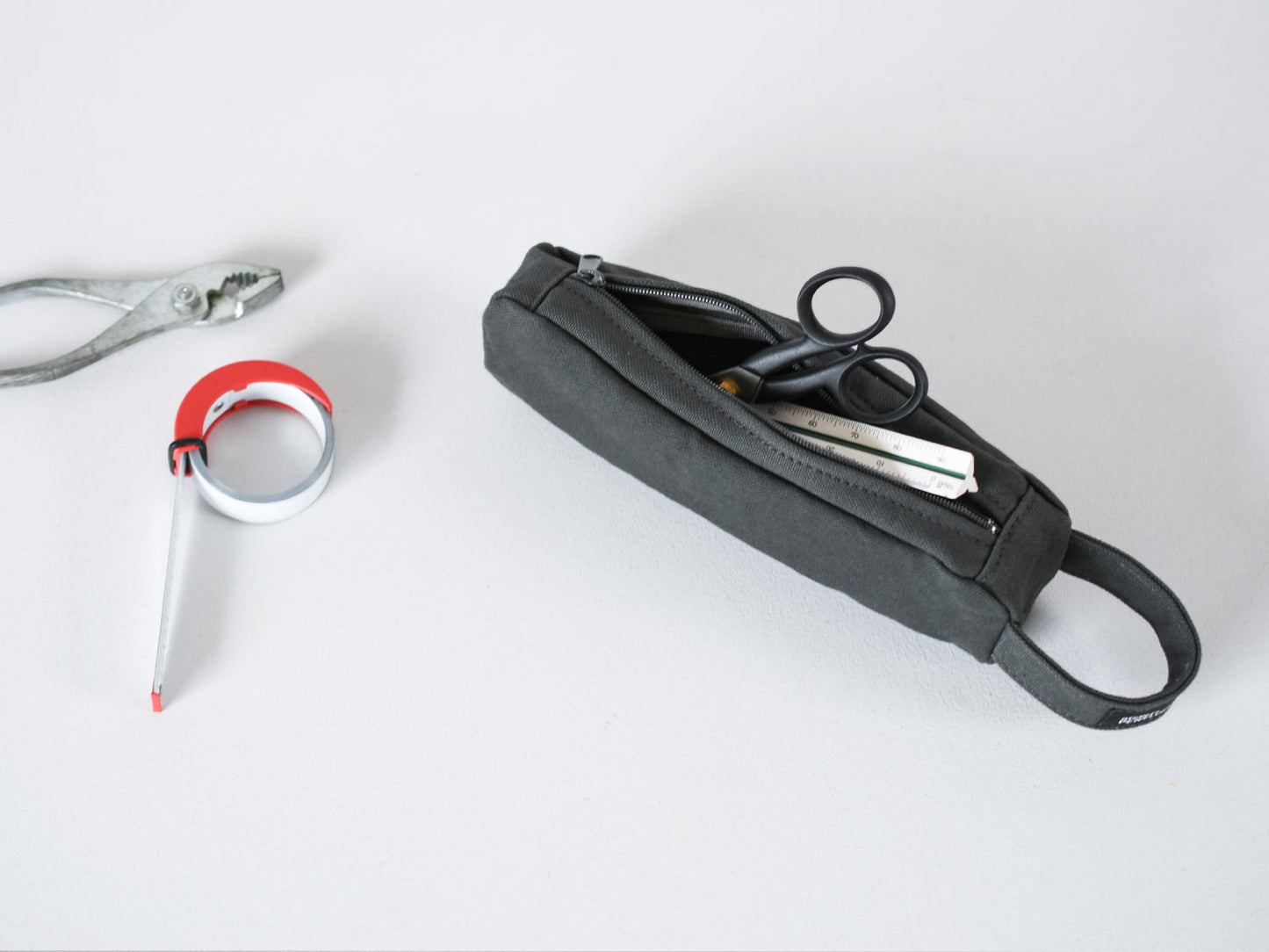 ateliers PENELOPE Bee Pen Case